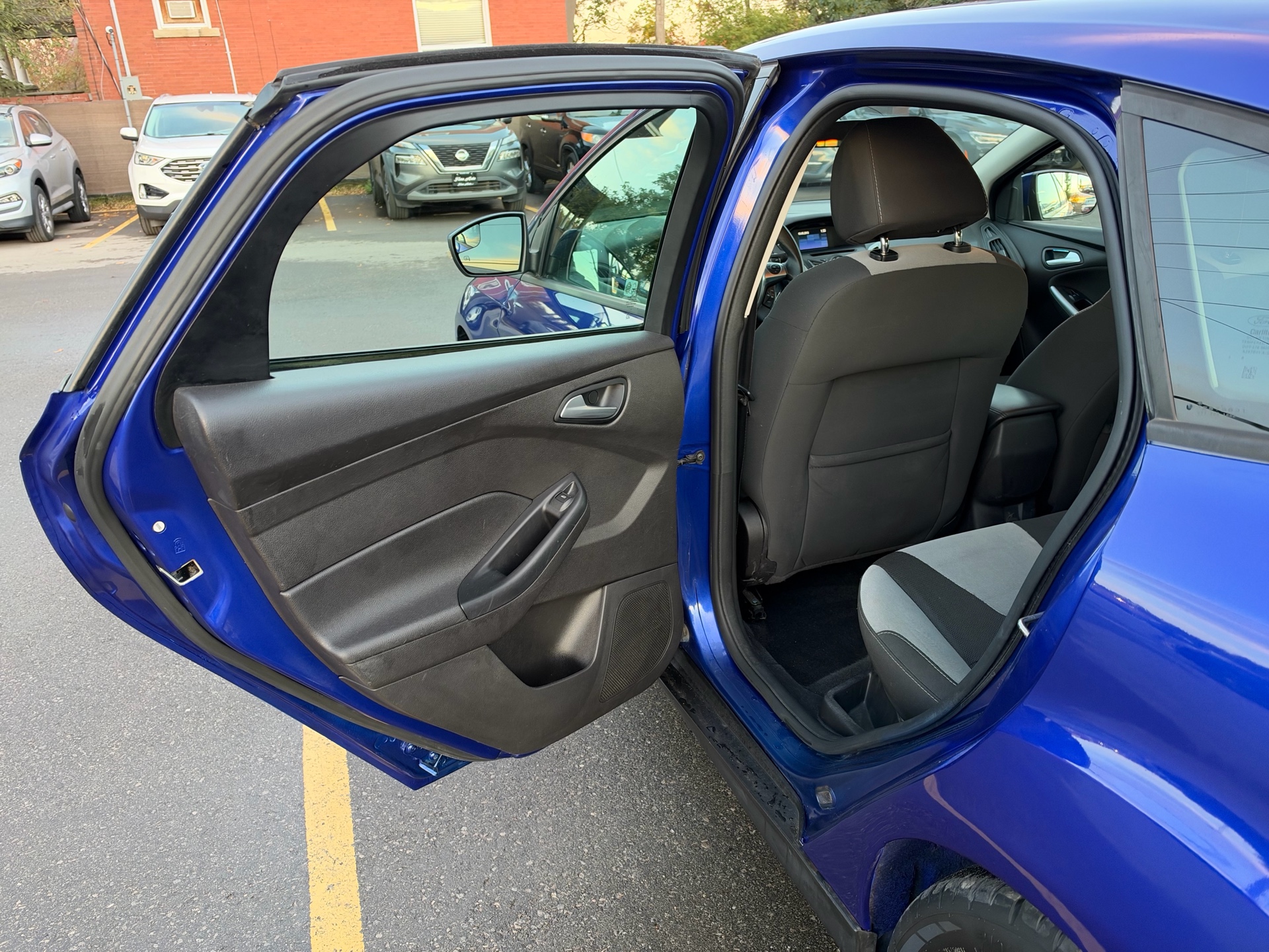 /carage/2013-Ford-Focus-836718723644982.jpg