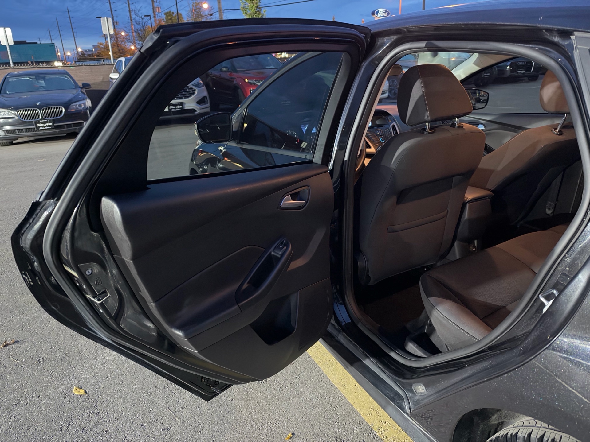 /carage/2013-Ford-Focus-8925563329026571.jpg
