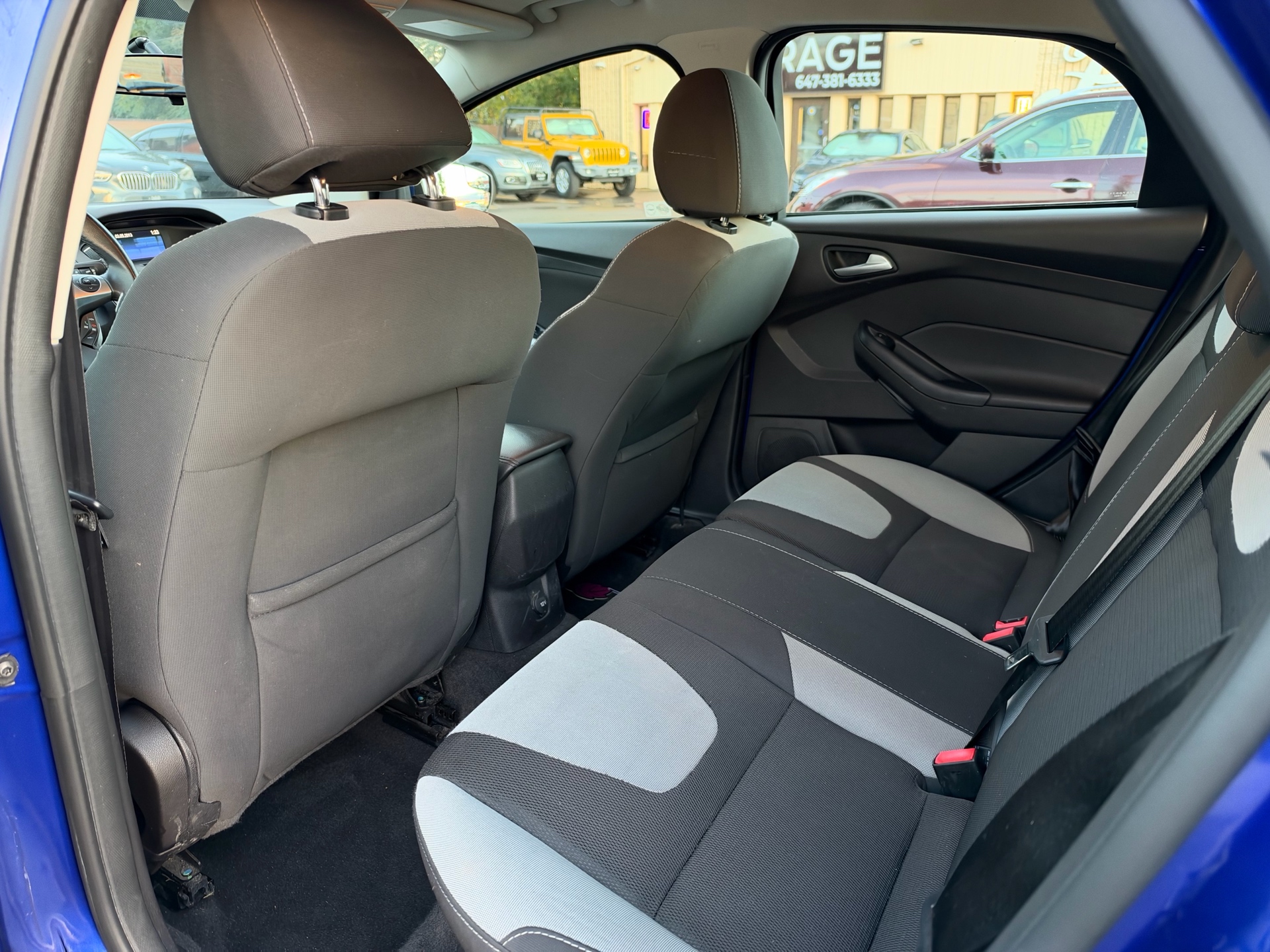 /carage/2013-Ford-Focus-9346483454625023.jpg