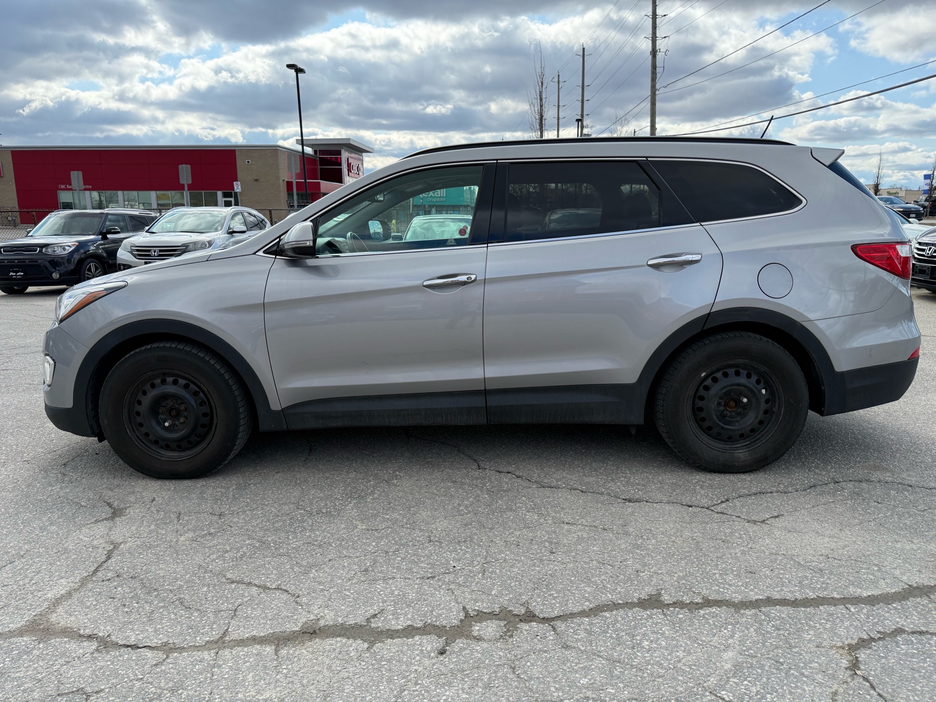 /carage/2013-Hyundai-SantaFe-12235484629023041.jpg