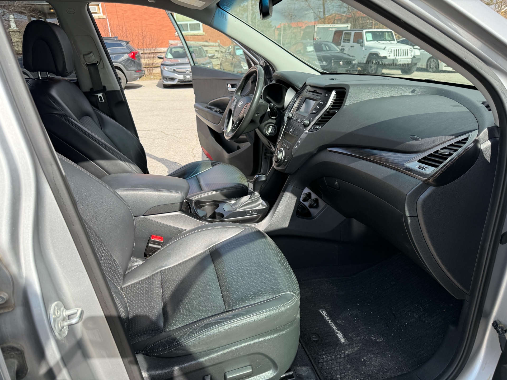 /carage/2013-Hyundai-SantaFe-7313551340568769.jpg