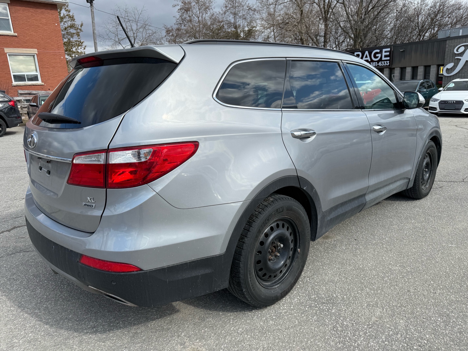 /carage/2013-Hyundai-SantaFe-9482591179584723.jpg