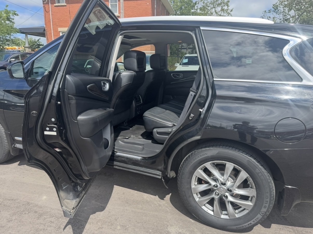 /carage/2013-INFINITI-JX35-8349319486818305.jpg