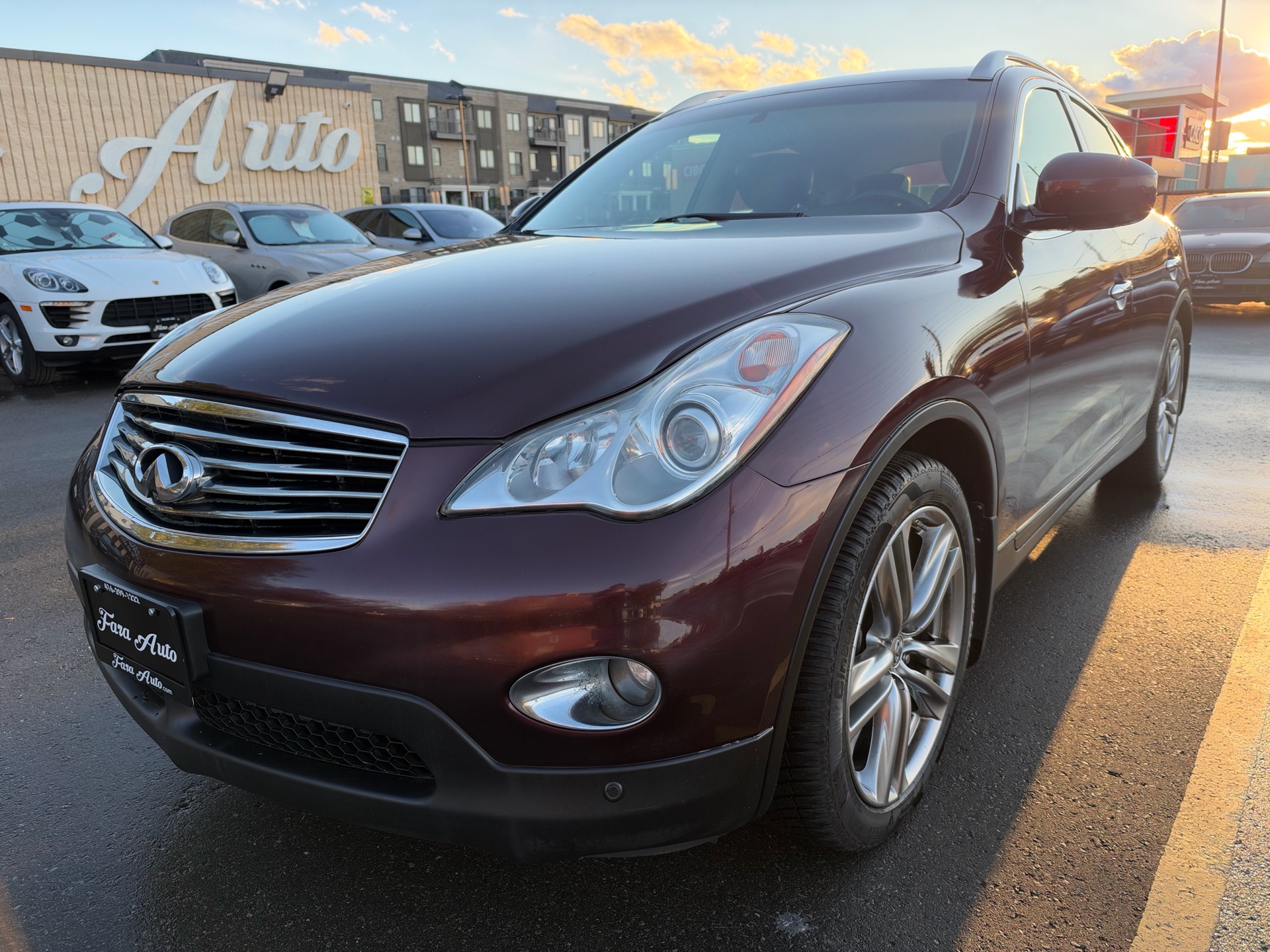 /carage/2013-Infiniti-EX37-11615774677565782.jpg