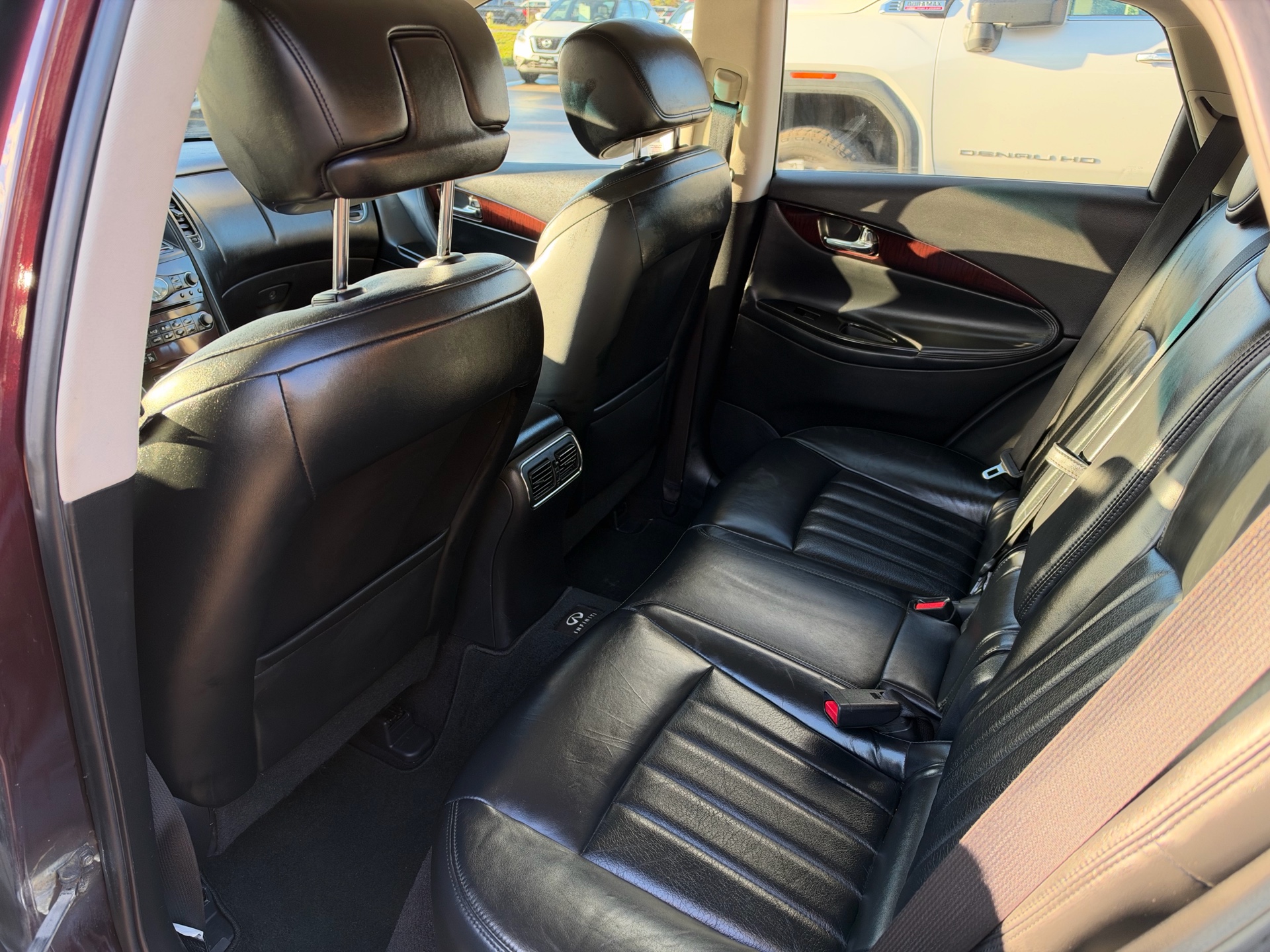 /carage/2013-Infiniti-EX37-24798057713596044.jpg