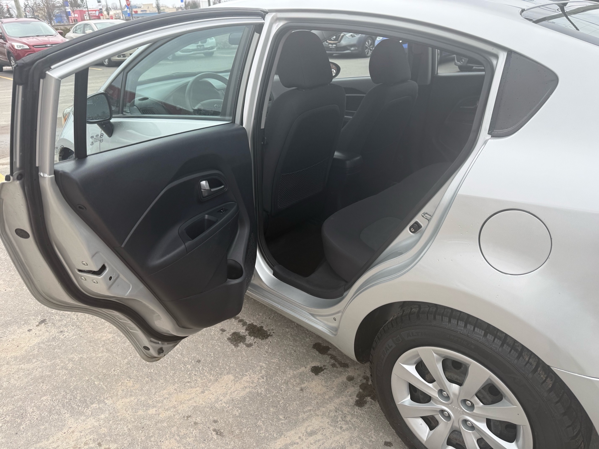 /carage/2013-Kia-Rio-5781379080228619.jpg