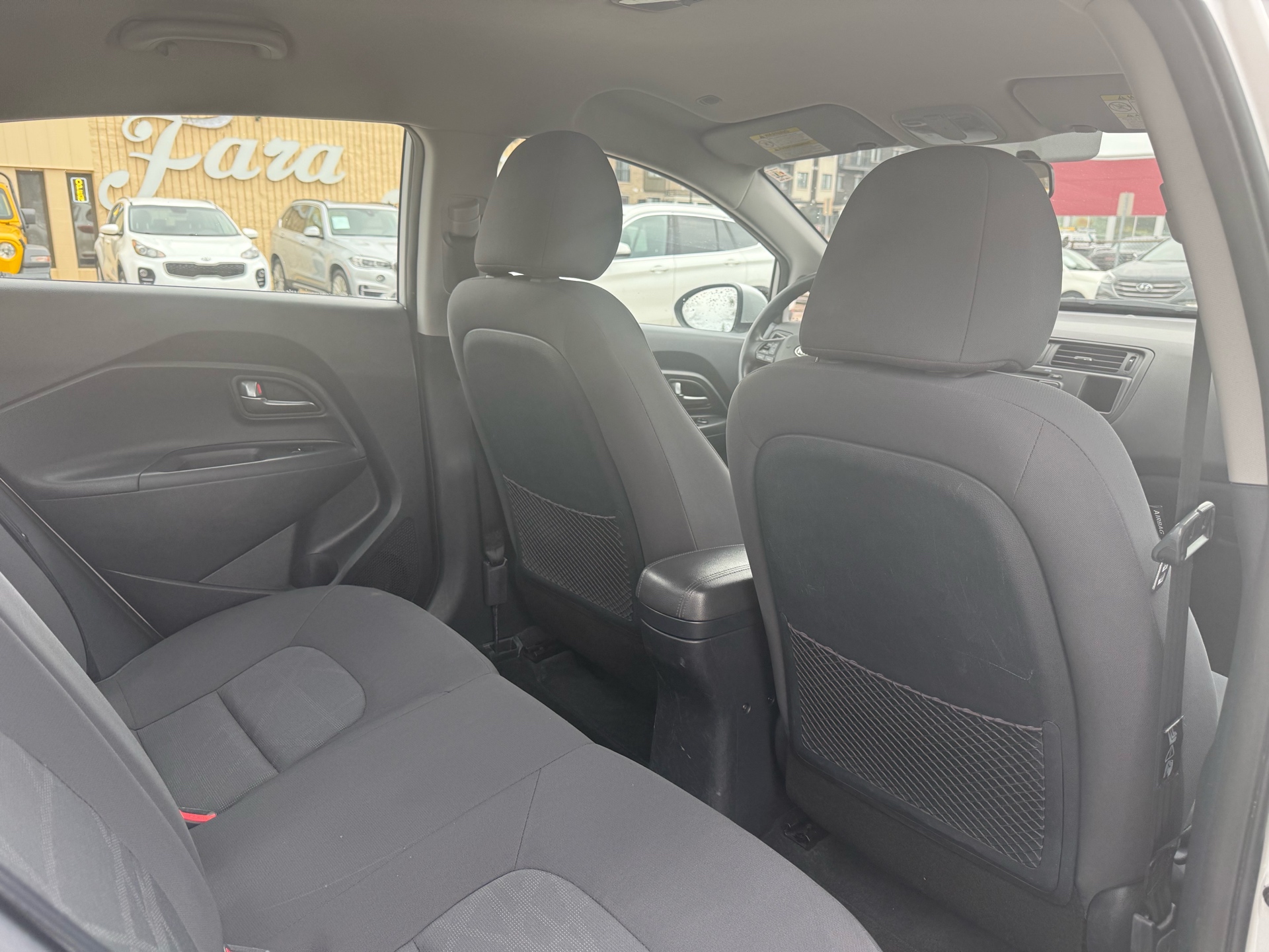 /carage/2013-Kia-Rio-7140515509374754.jpg