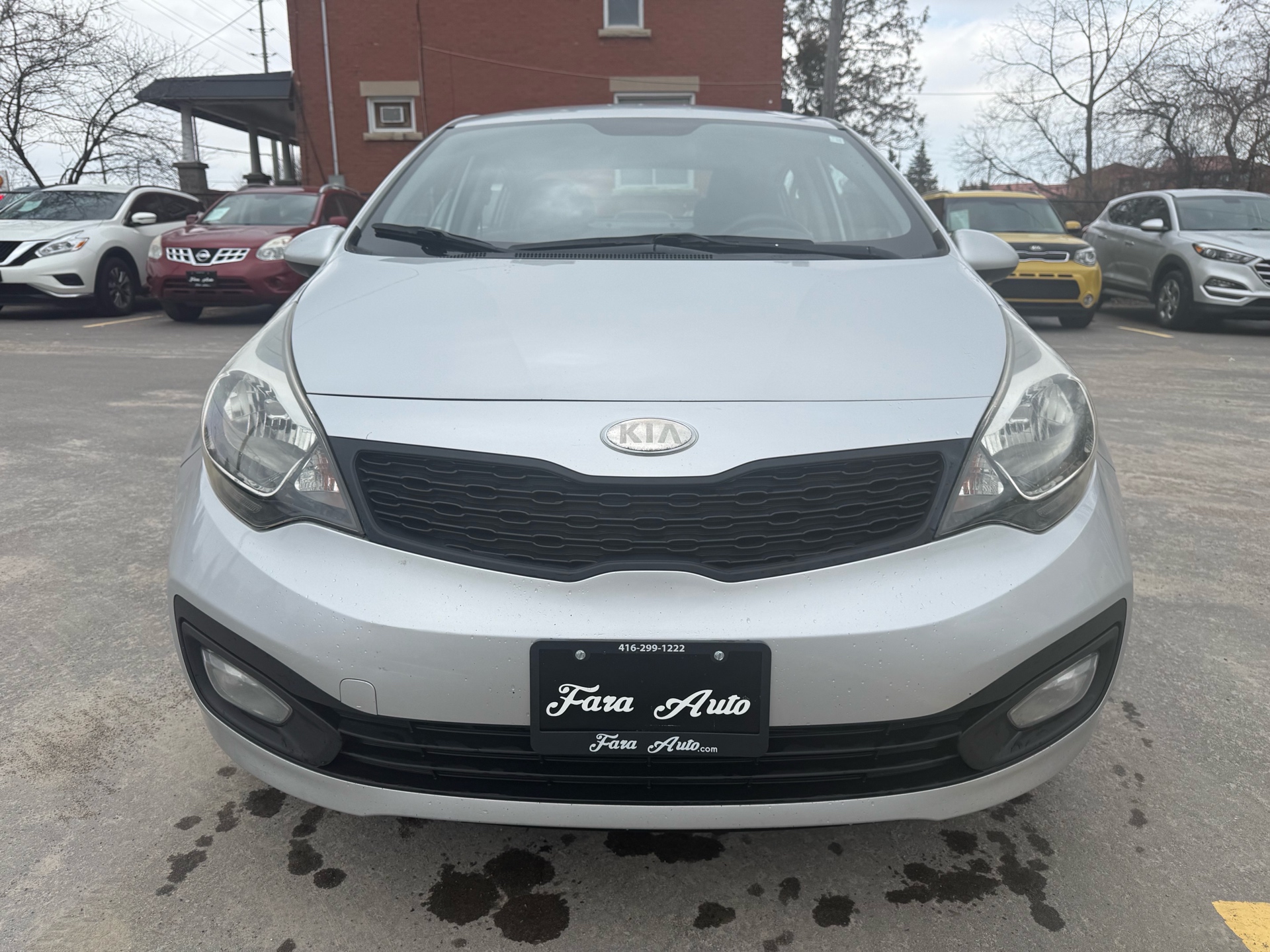 /carage/2013-Kia-Rio-8293441345817956.jpg