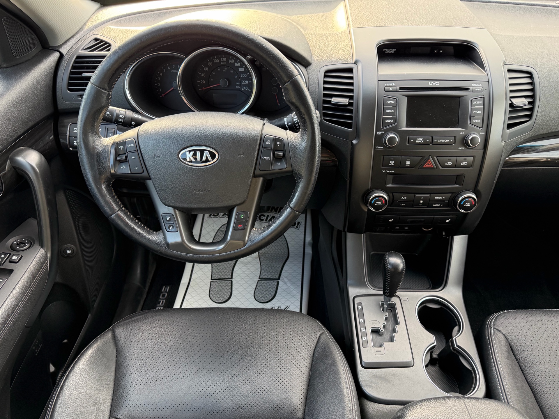/carage/2013-Kia-Sorento-8687768772072755.jpg