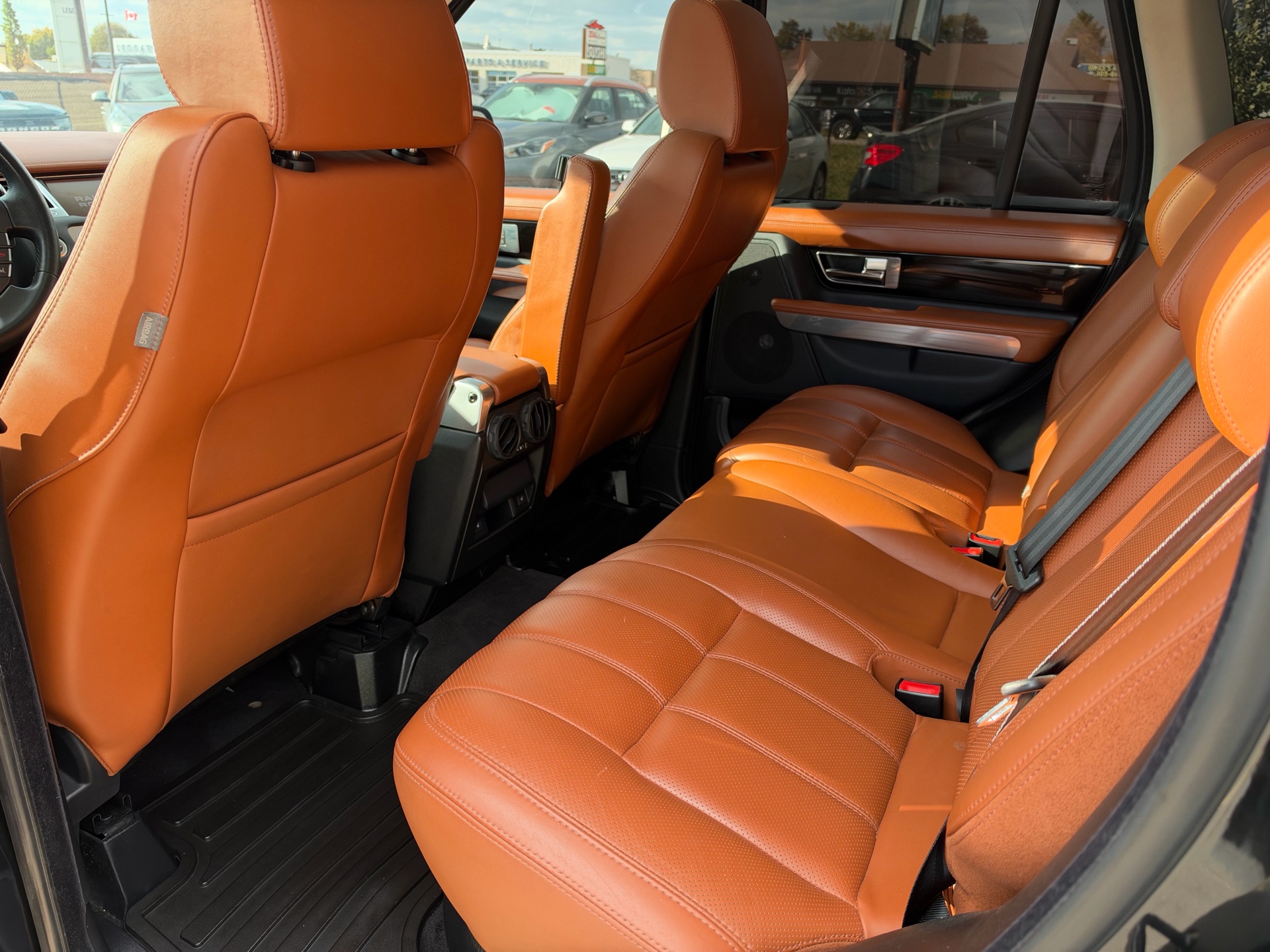 /carage/2013-LandRover-RangeRover-8113259225329739.jpg