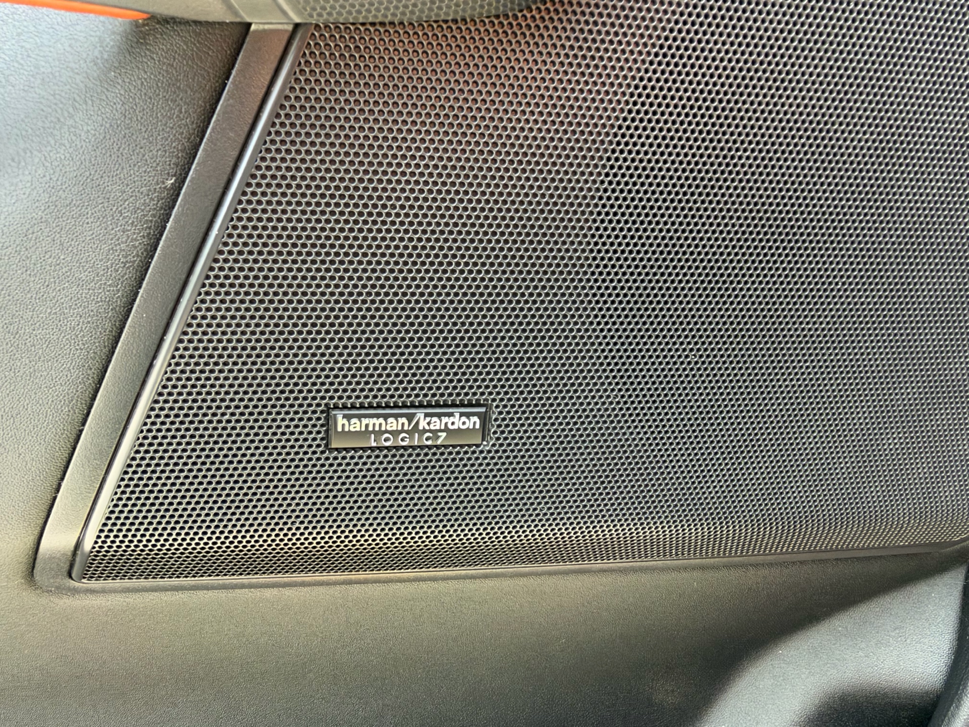 /carage/2013-LandRover-RangeRover-8146592547749558.jpg