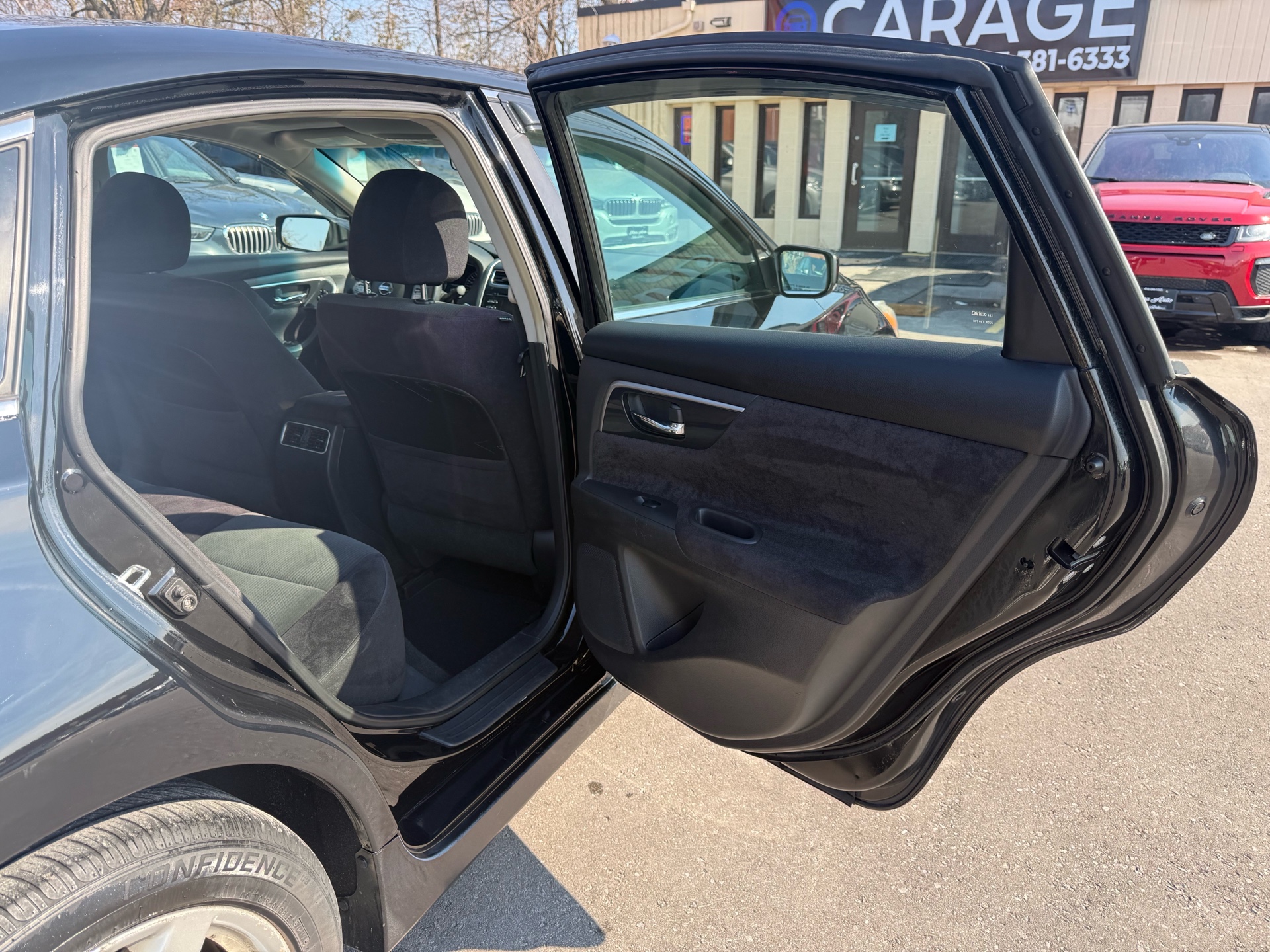 /carage/2013-Nissan-Altima-002302089796077489.jpg