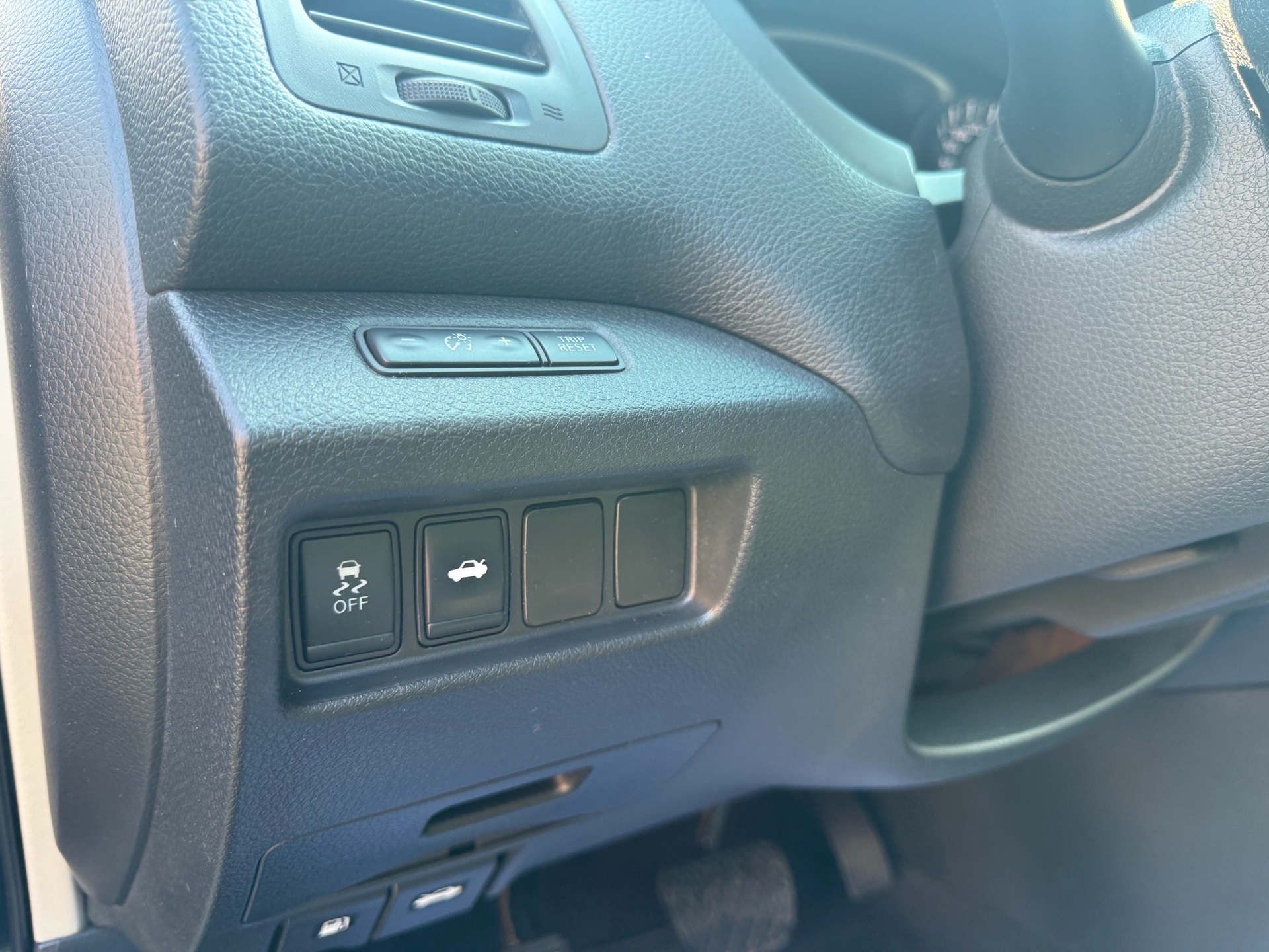 /carage/2013-Nissan-Altima-7432835423116895.jpg