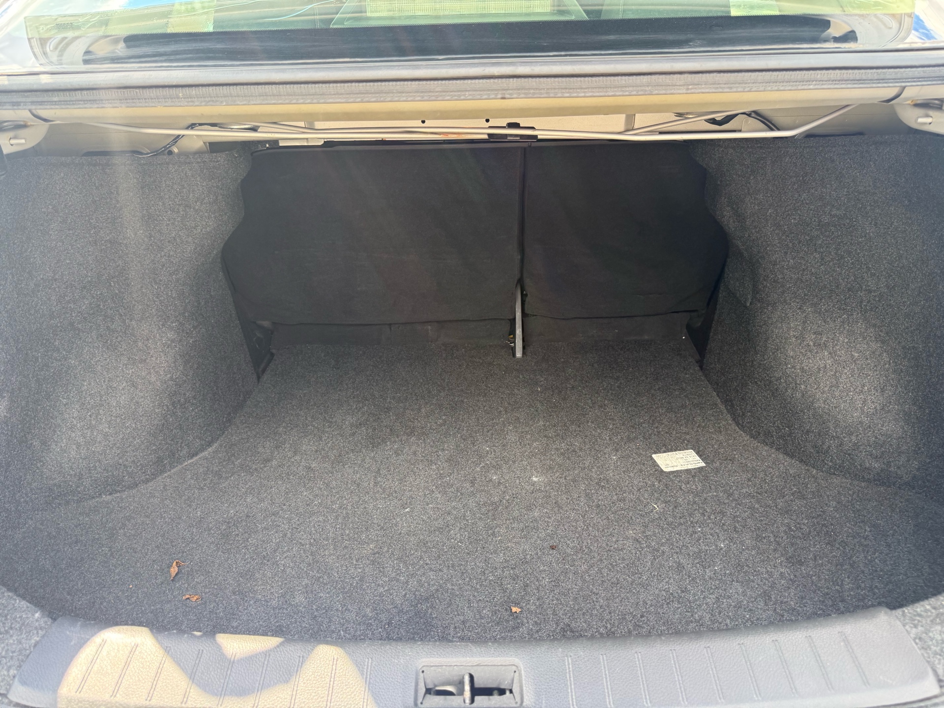 /carage/2013-Nissan-Sentra-16358392555392176.jpg