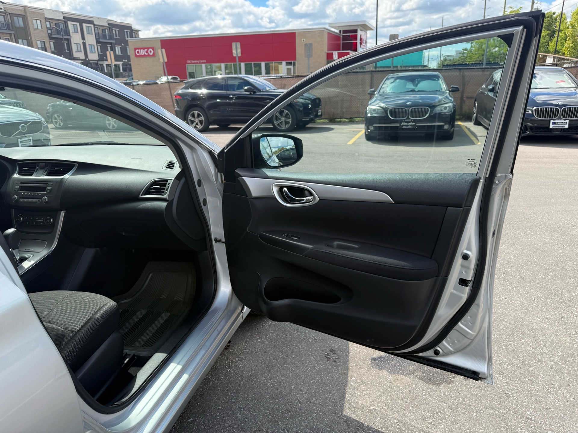 /carage/2013-Nissan-Sentra-21937366148655335.jpg