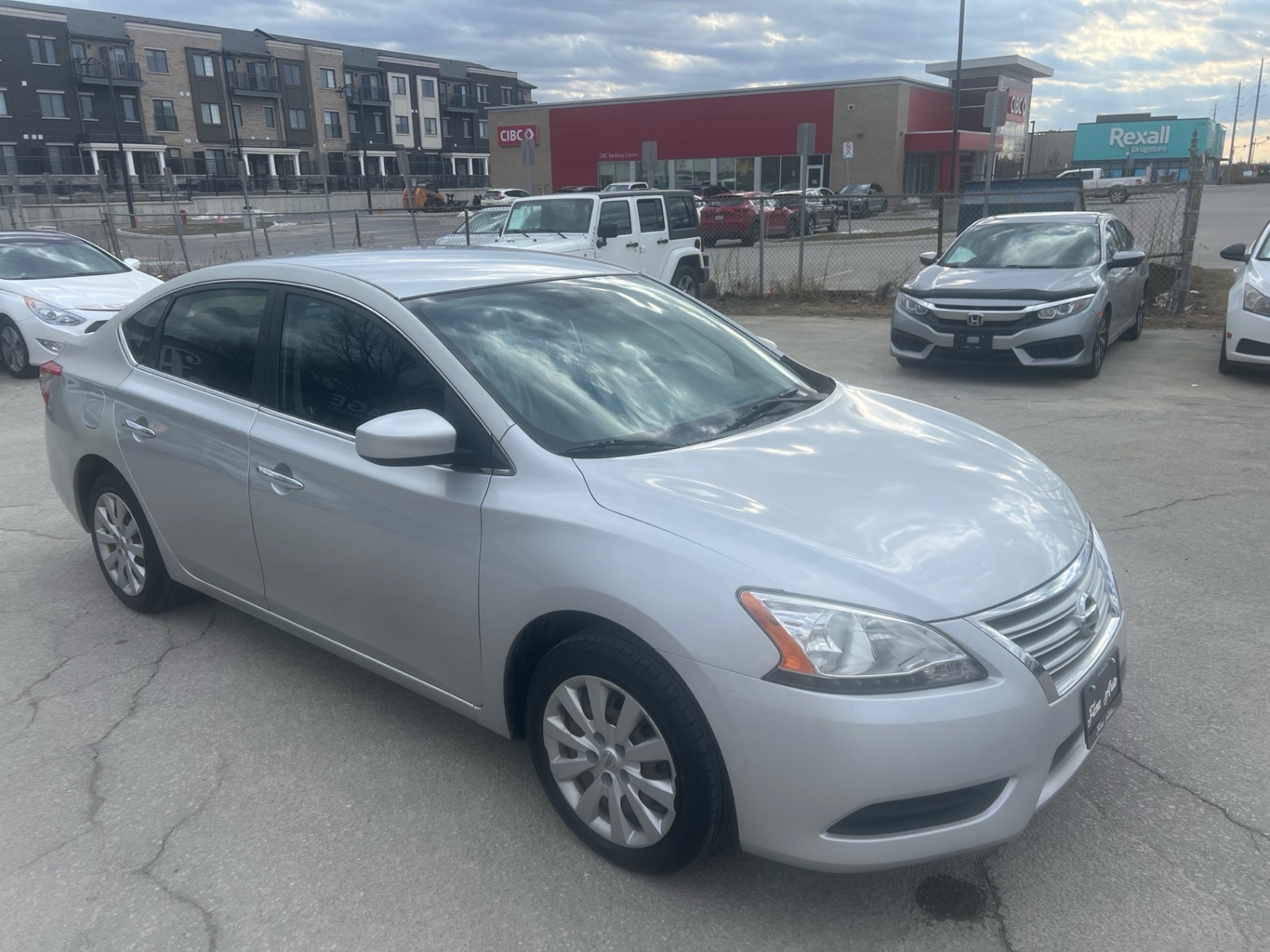 /carage/2013-Nissan-Sentra-49122613531825454.jpg