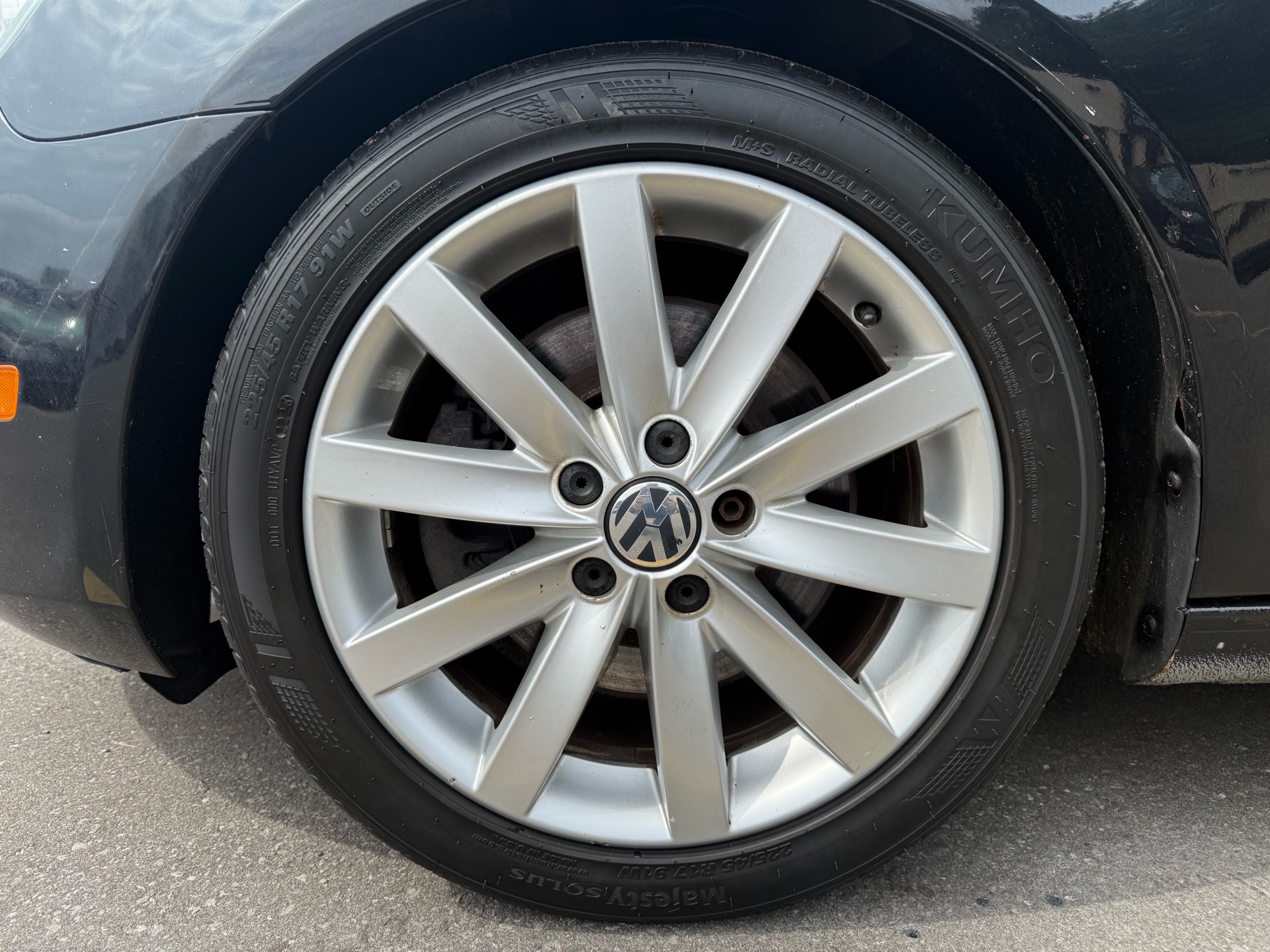 /carage/2013-Volkswagen-Golf-2642384464173102.jpg