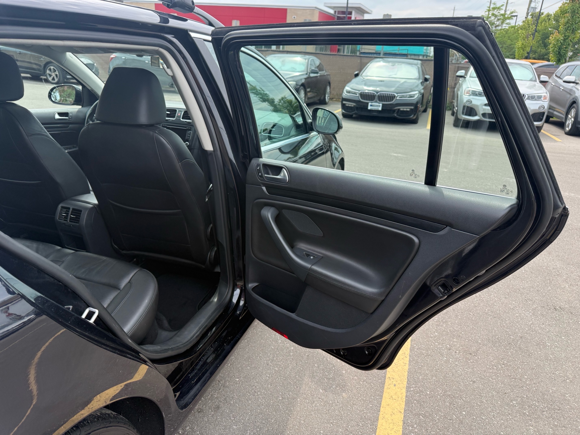 /carage/2013-Volkswagen-Golf-26932361836168206.jpg