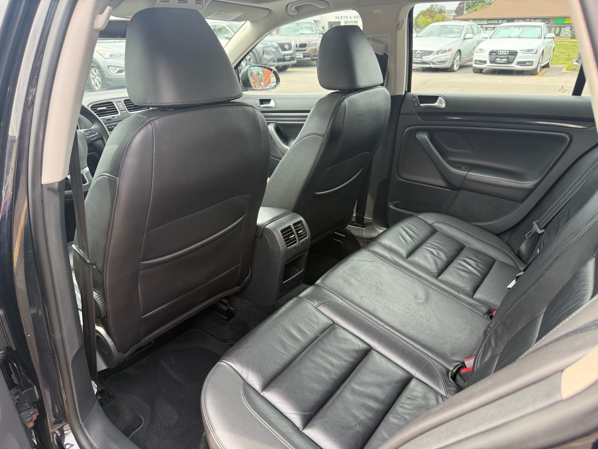 /carage/2013-Volkswagen-Golf-3181692400067717.jpg
