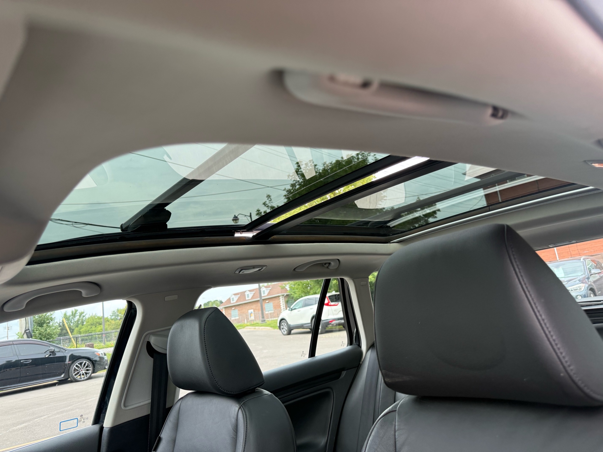 /carage/2013-Volkswagen-Golf-8705625202495608.jpg