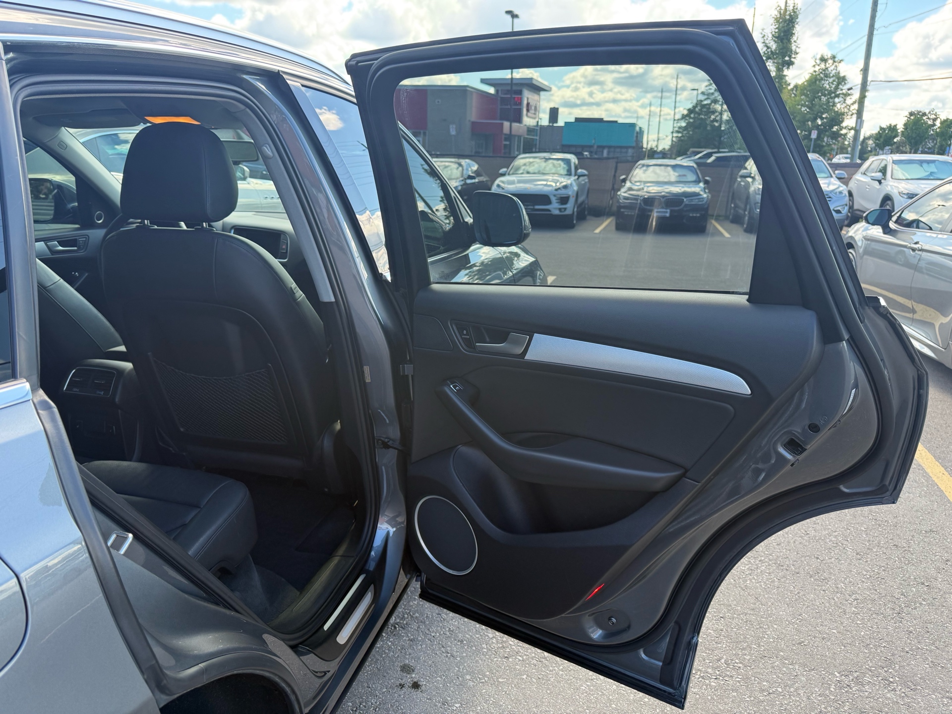 /carage/2014-Audi-Q5-9839256501763207.jpg