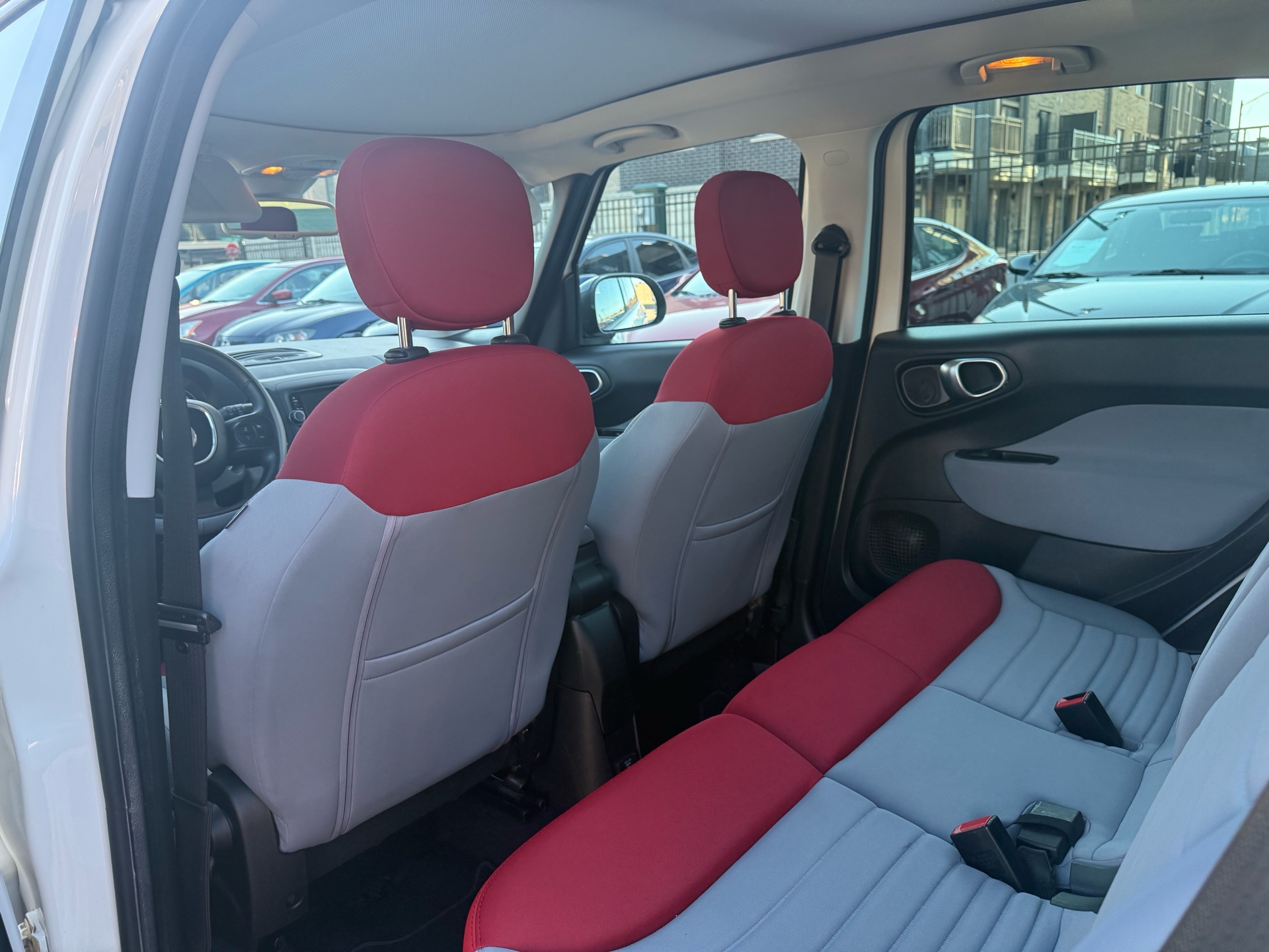 /carage/2014-FIAT-500L-19699286558260343.jpg