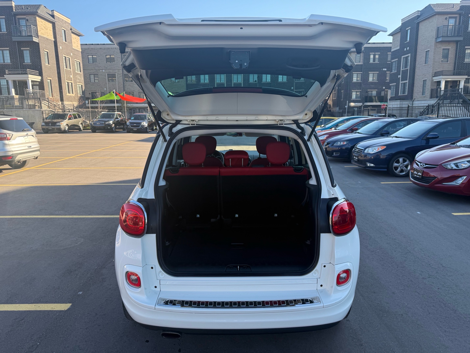 /carage/2014-FIAT-500L-25147998136390415.jpg