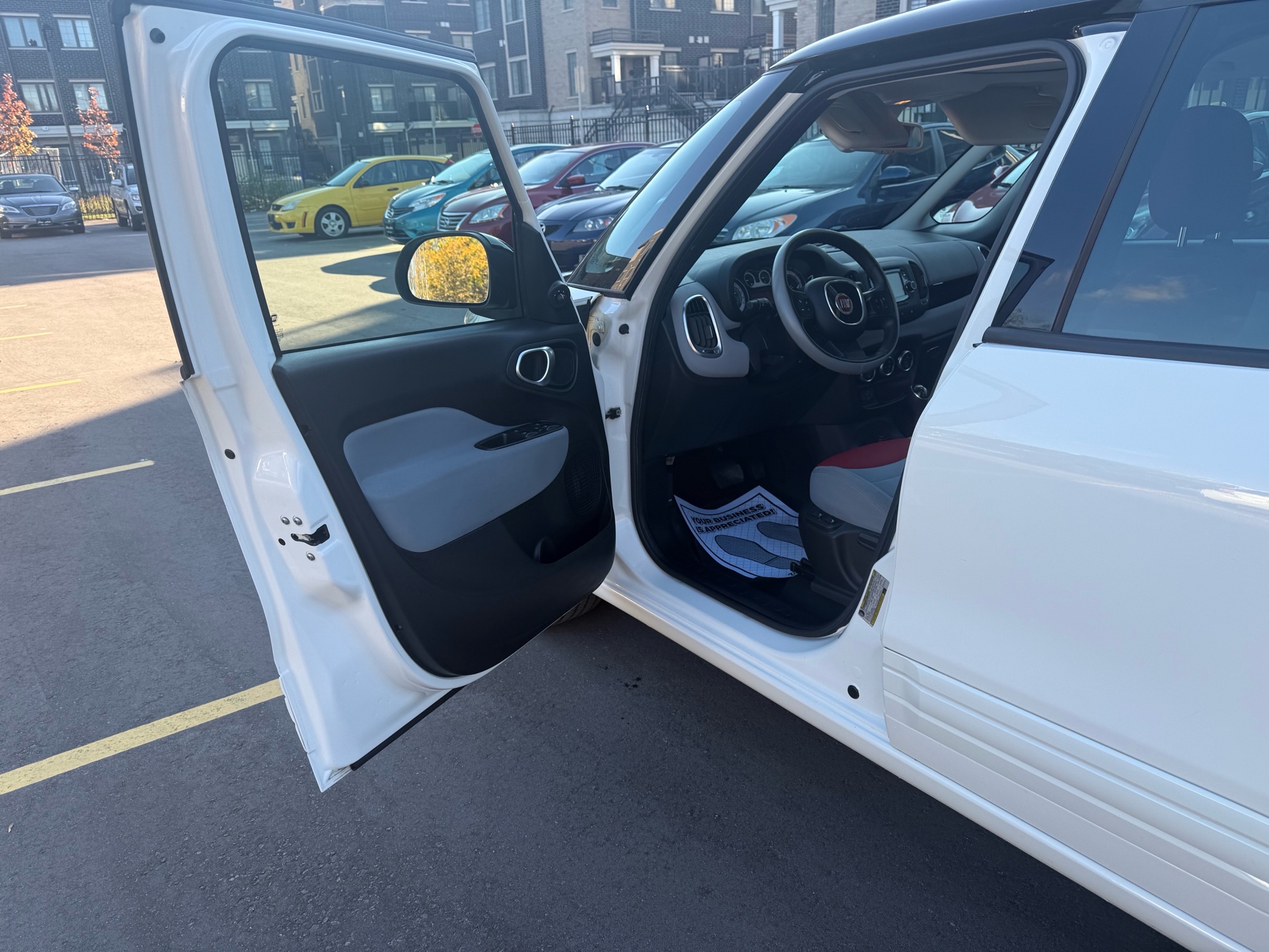 /carage/2014-FIAT-500L-4703913480556867.jpg