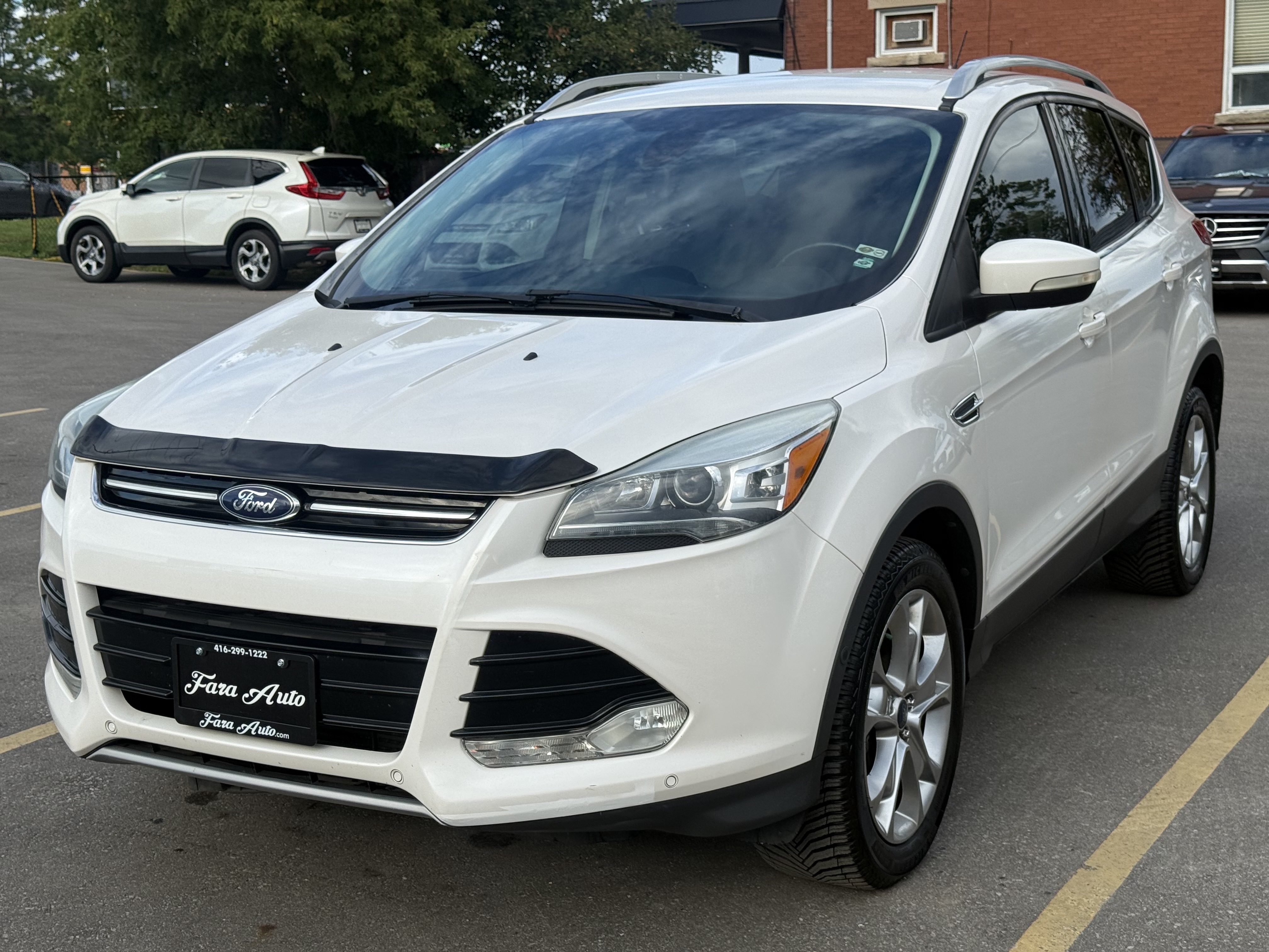 /carage/2014-Ford-Escape-145254393108466.jpg