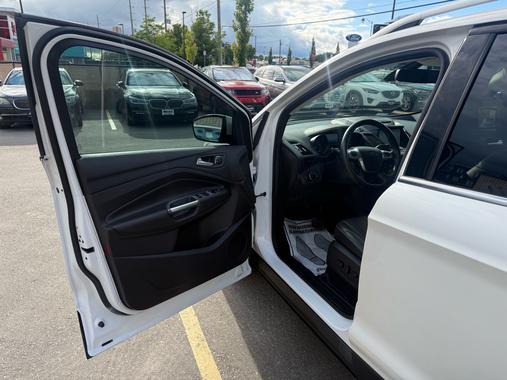 /carage/2014-Ford-Escape-8601894868503097.jpg