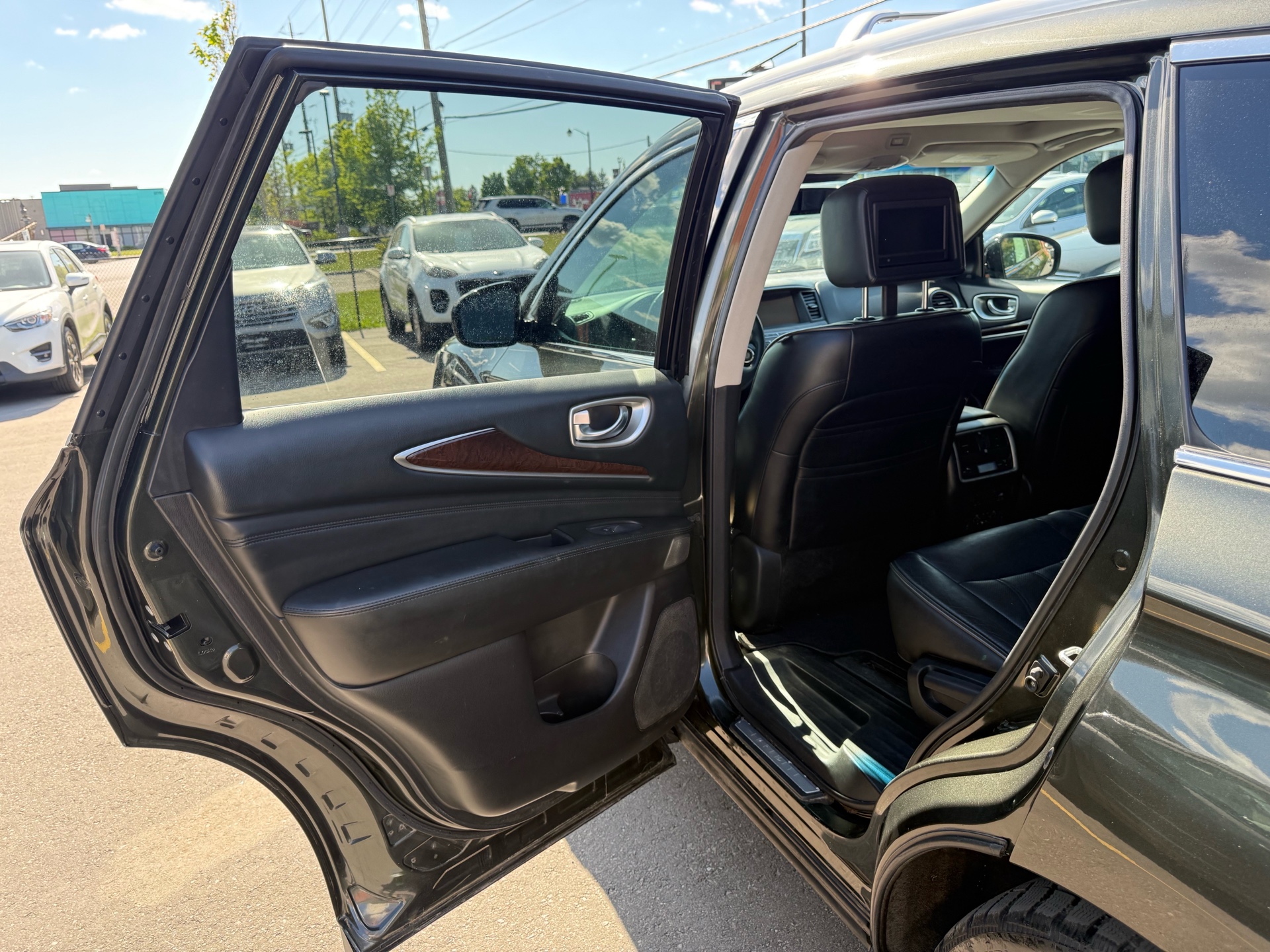 /carage/2014-Infiniti-QX60-24063883458689483.jpg