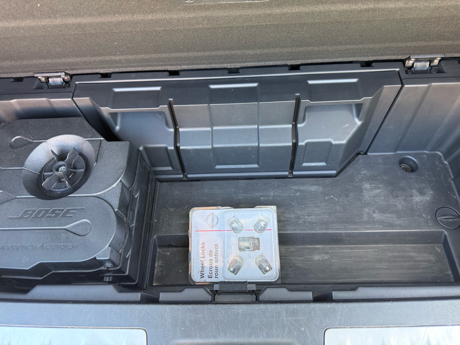 /carage/2014-Infiniti-QX60-7401868242944301.jpg