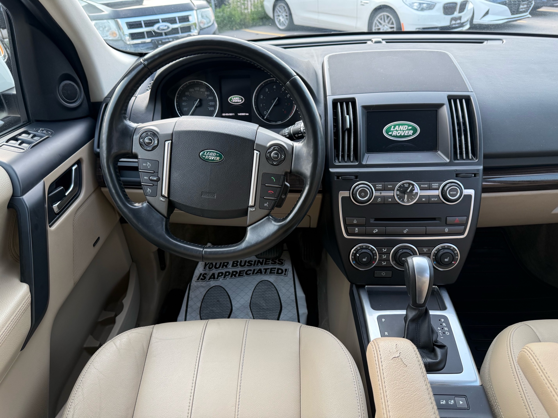 /carage/2014-LandRover-LR2-6028201585208557.jpg