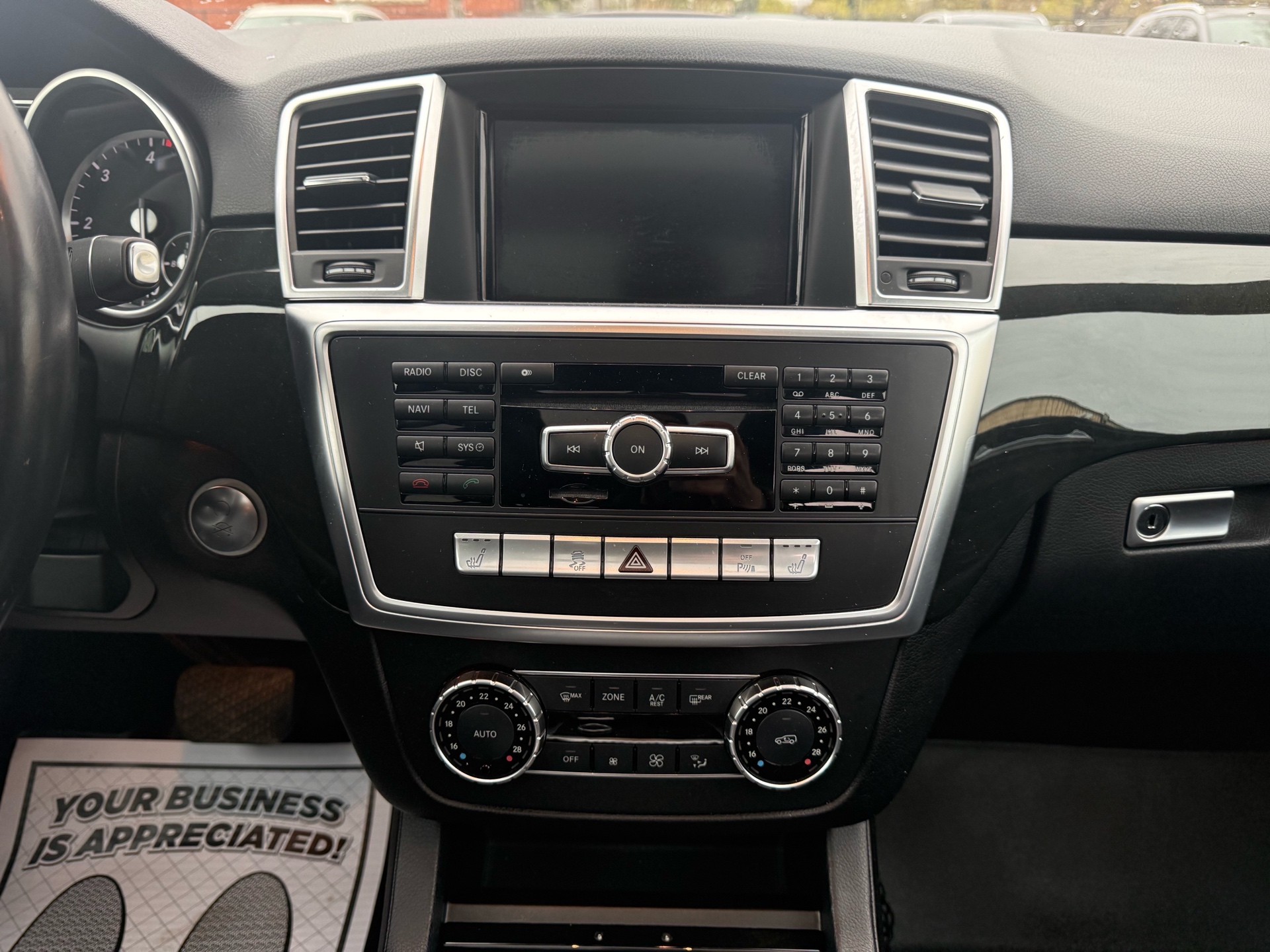 /carage/2014-Mercedes-Benz-M-Class-22372134991901826.jpg