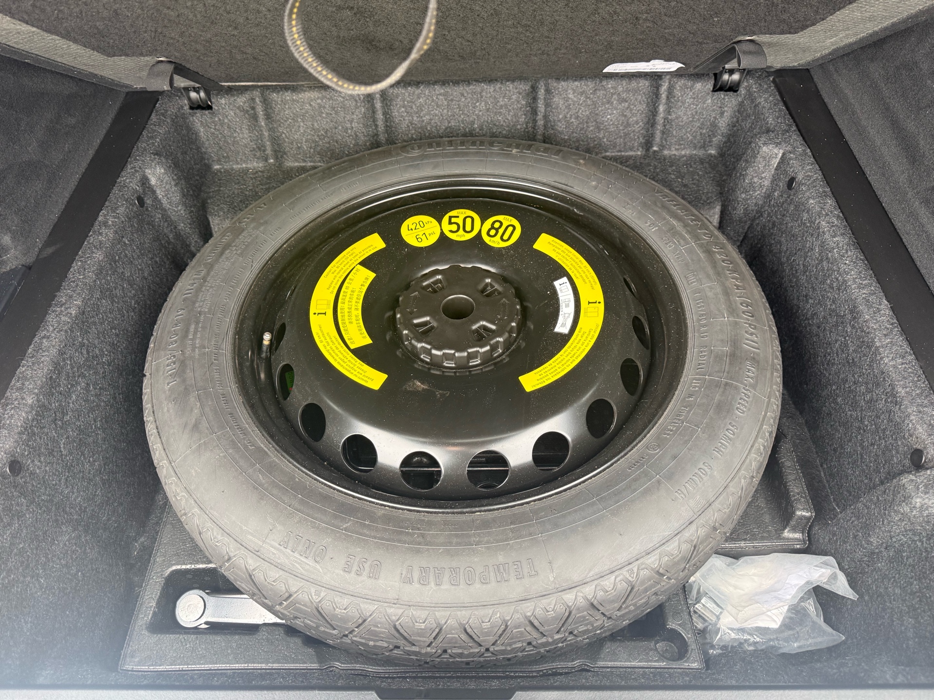 /carage/2014-Mercedes-Benz-M-Class-8385089122995983.jpg