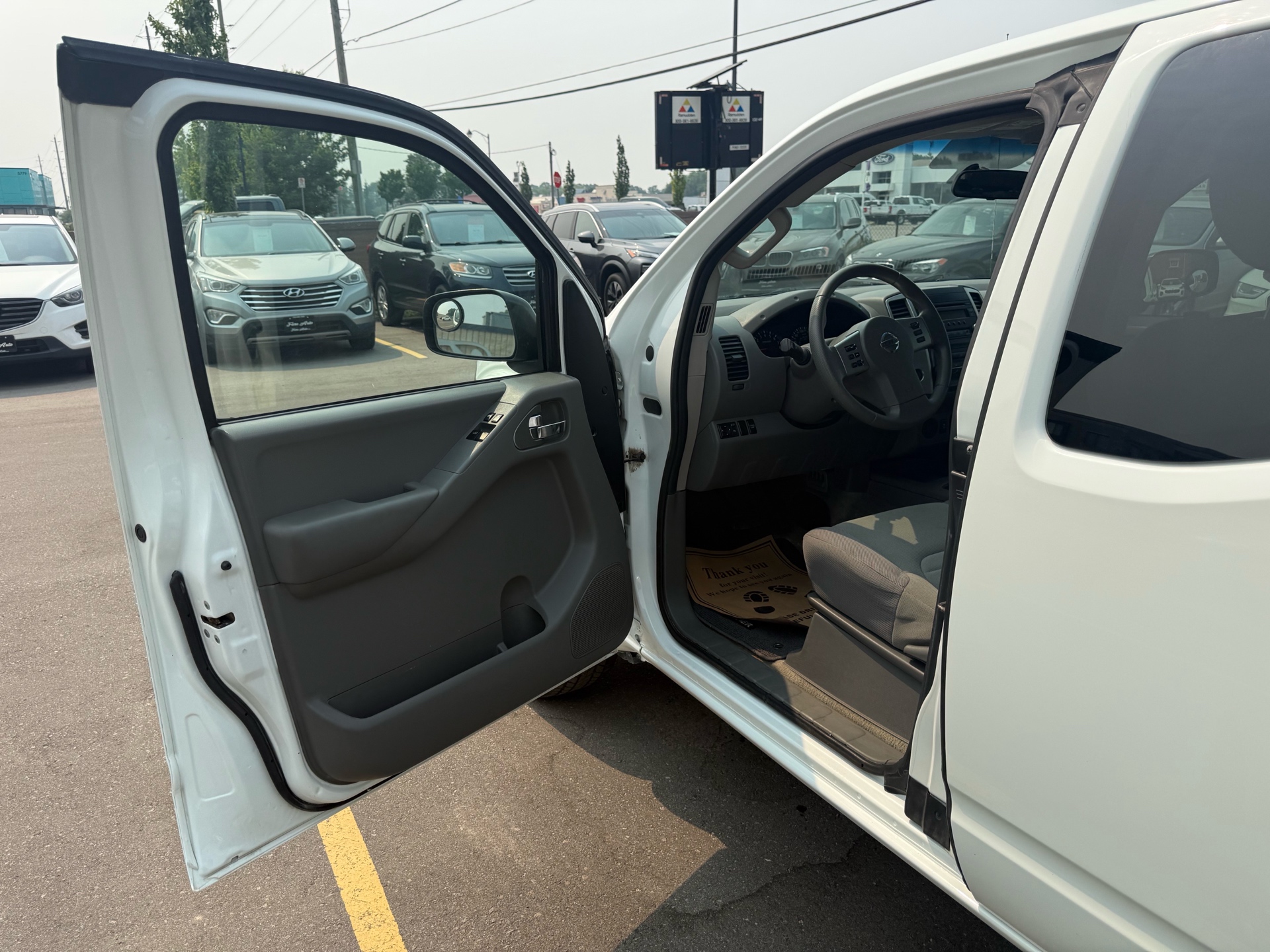 /carage/2014-Nissan-Frontier-8652835212134051.jpg