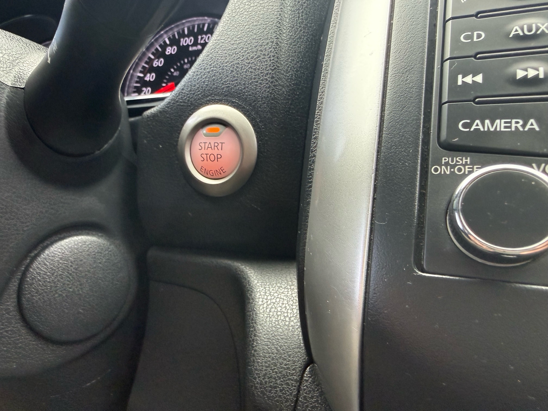 /carage/2014-Nissan-VersaNote-16479862064609985.jpg