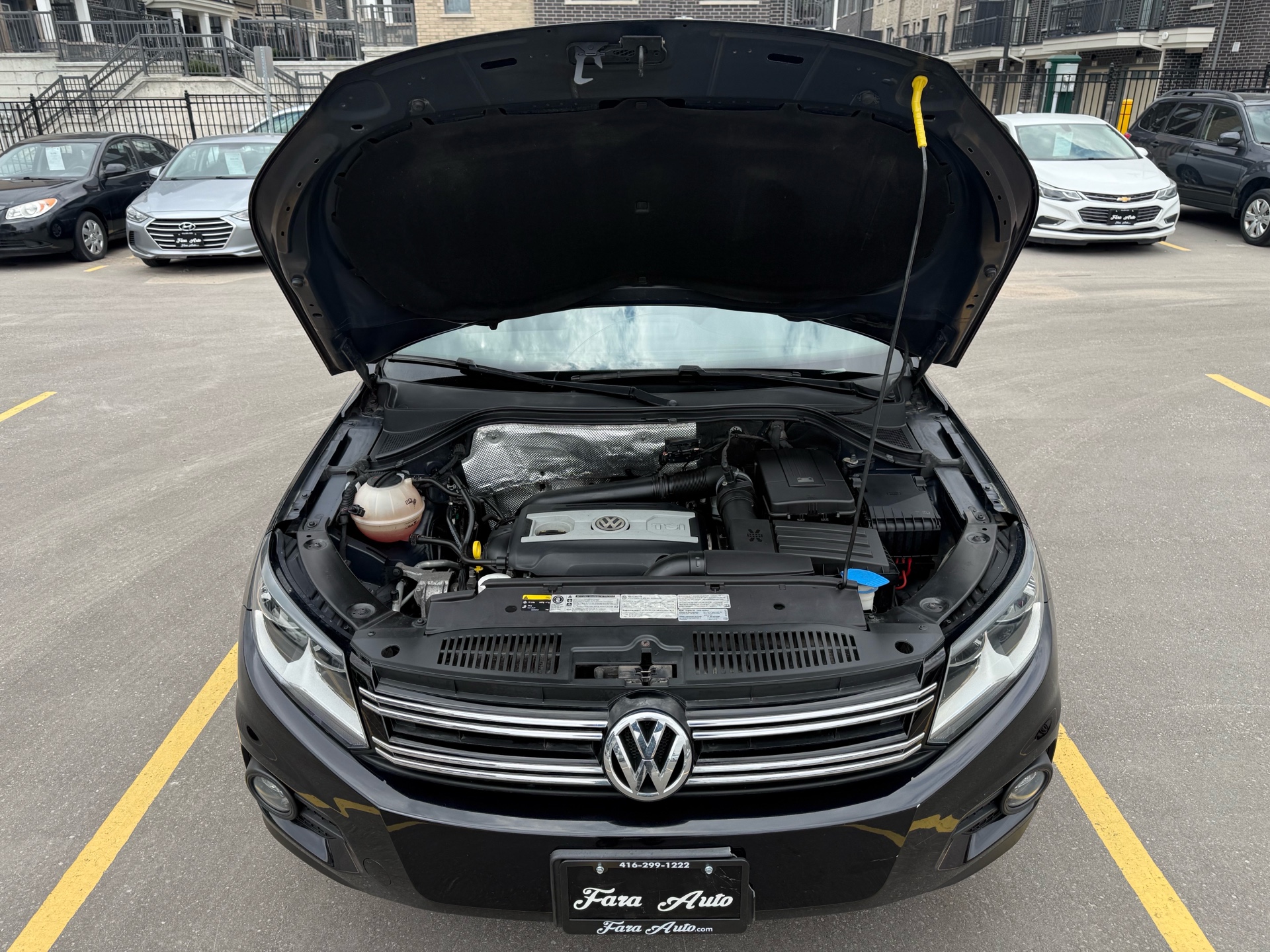 /carage/2014-Volkswagen-Tiguan-9774538208644599.jpg
