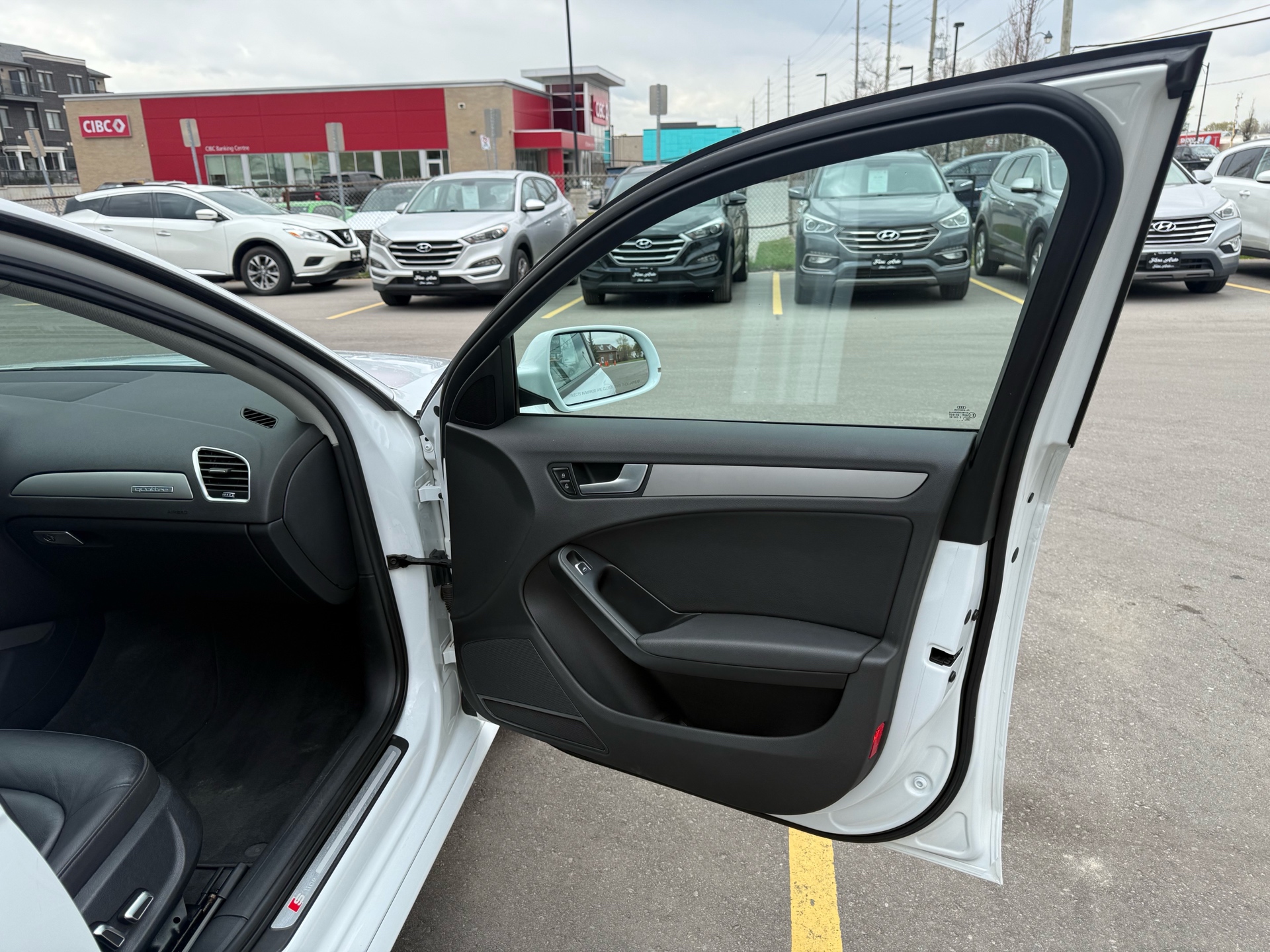 /carage/2015-Audi-A4-8889421781620162.jpg