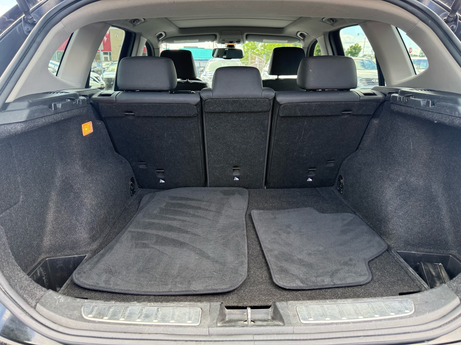 /carage/2015-BMW-X1-017455043658253455.jpg