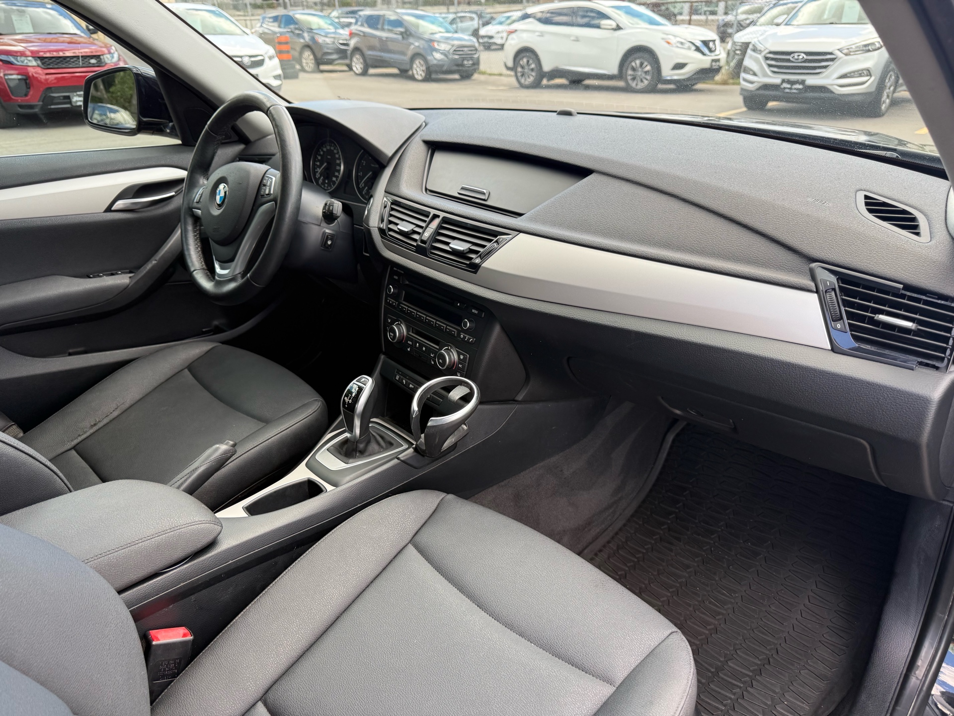 /carage/2015-BMW-X1-5632477006227441.jpg