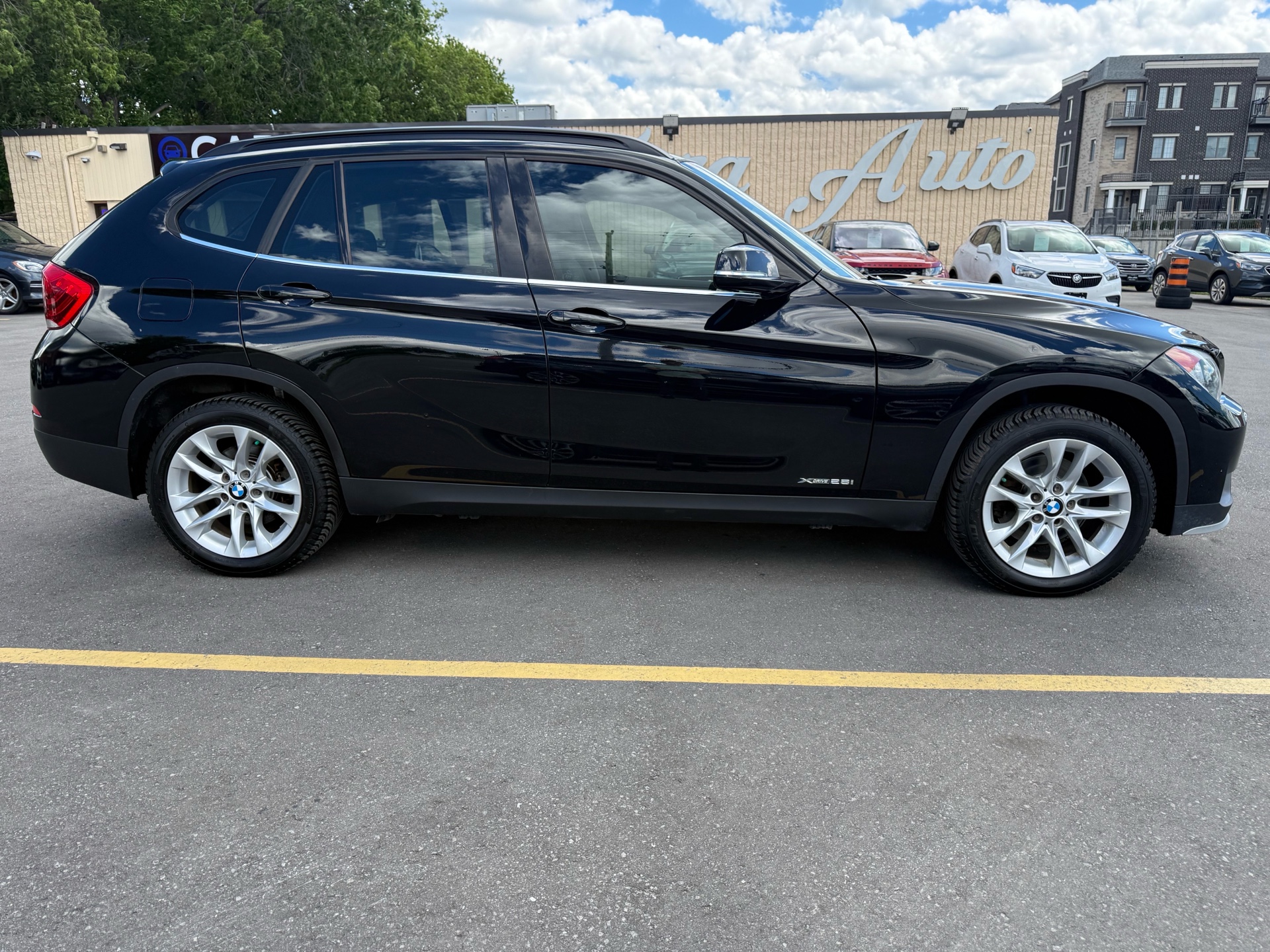 /carage/2015-BMW-X1-6102427226831337.jpg