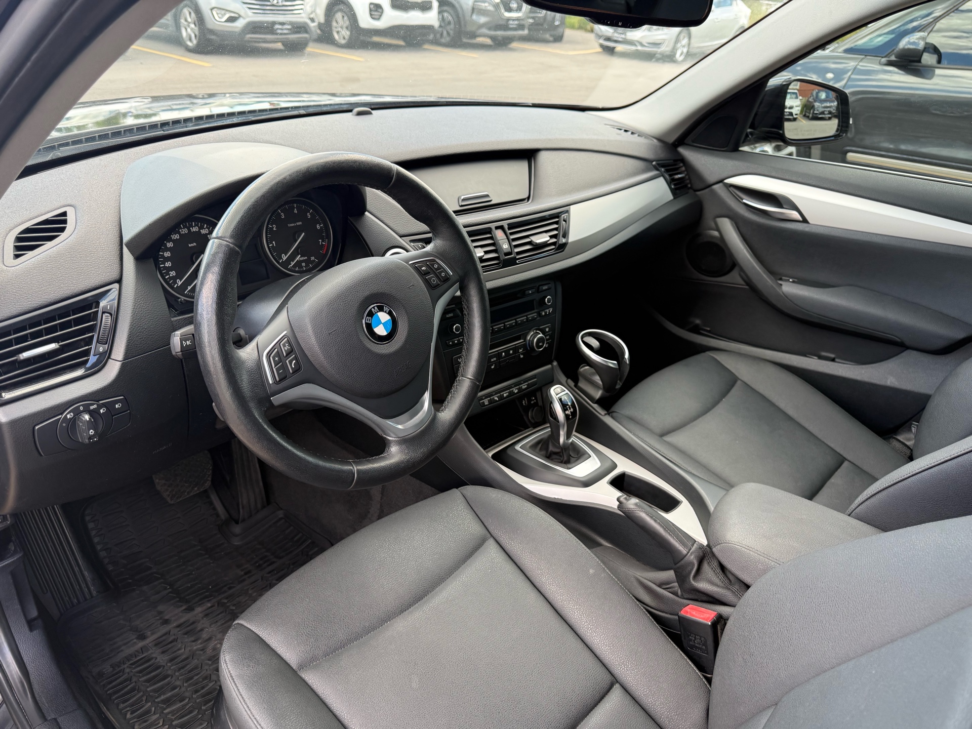 /carage/2015-BMW-X1-6335921274756111.jpg