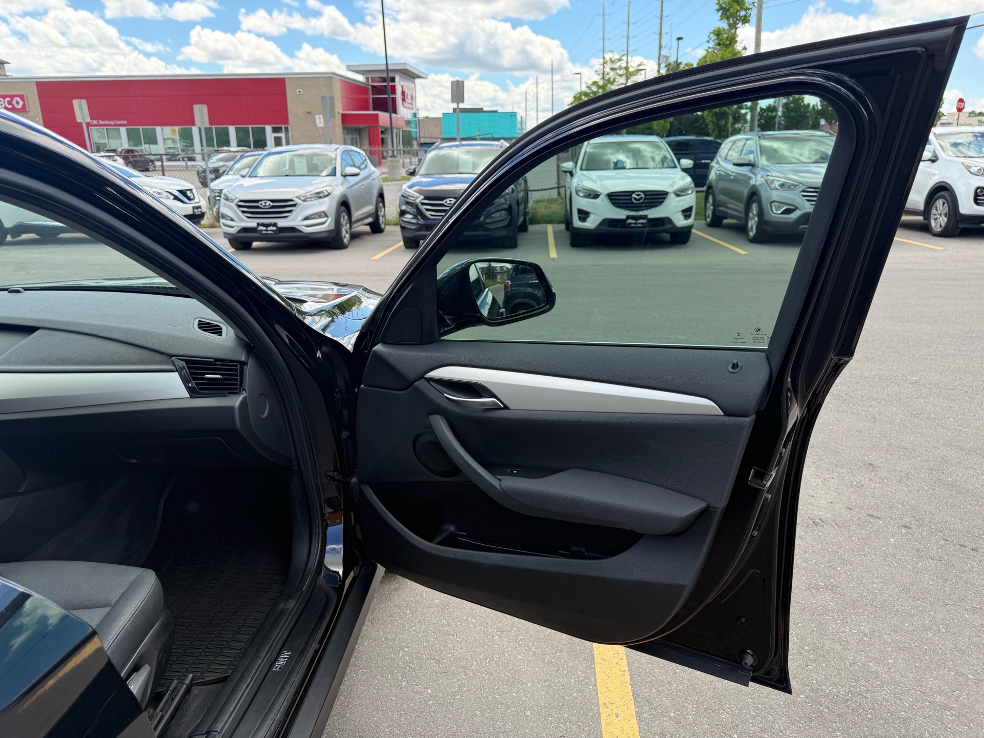 /carage/2015-BMW-X1-6649988960822095.jpg