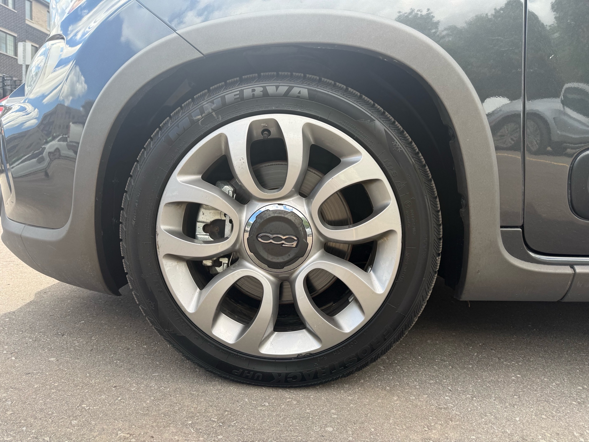 /carage/2015-Fiat-500L-4018199380102563.jpg