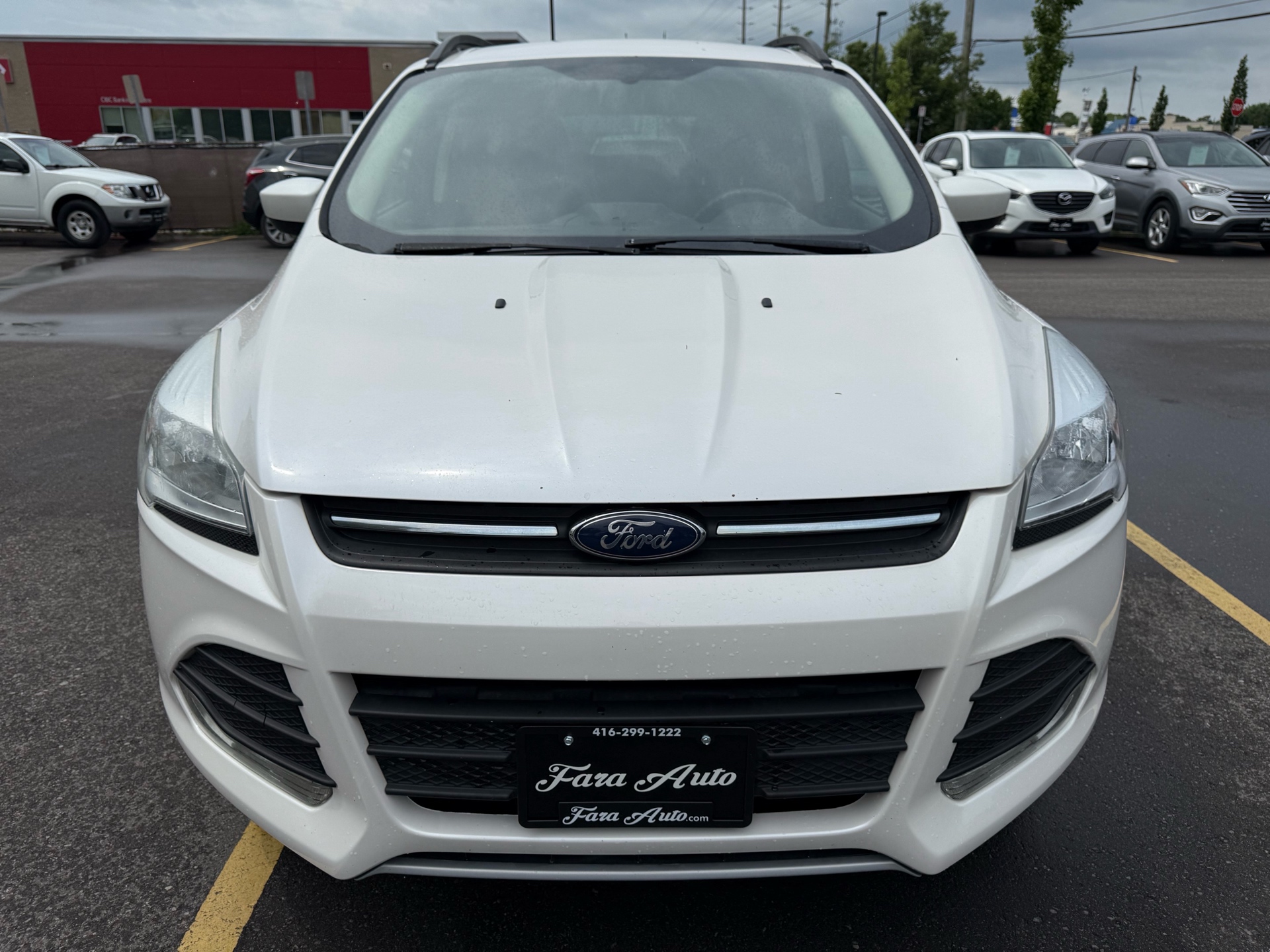 /carage/2015-Ford-Escape-08922493566237955.jpg