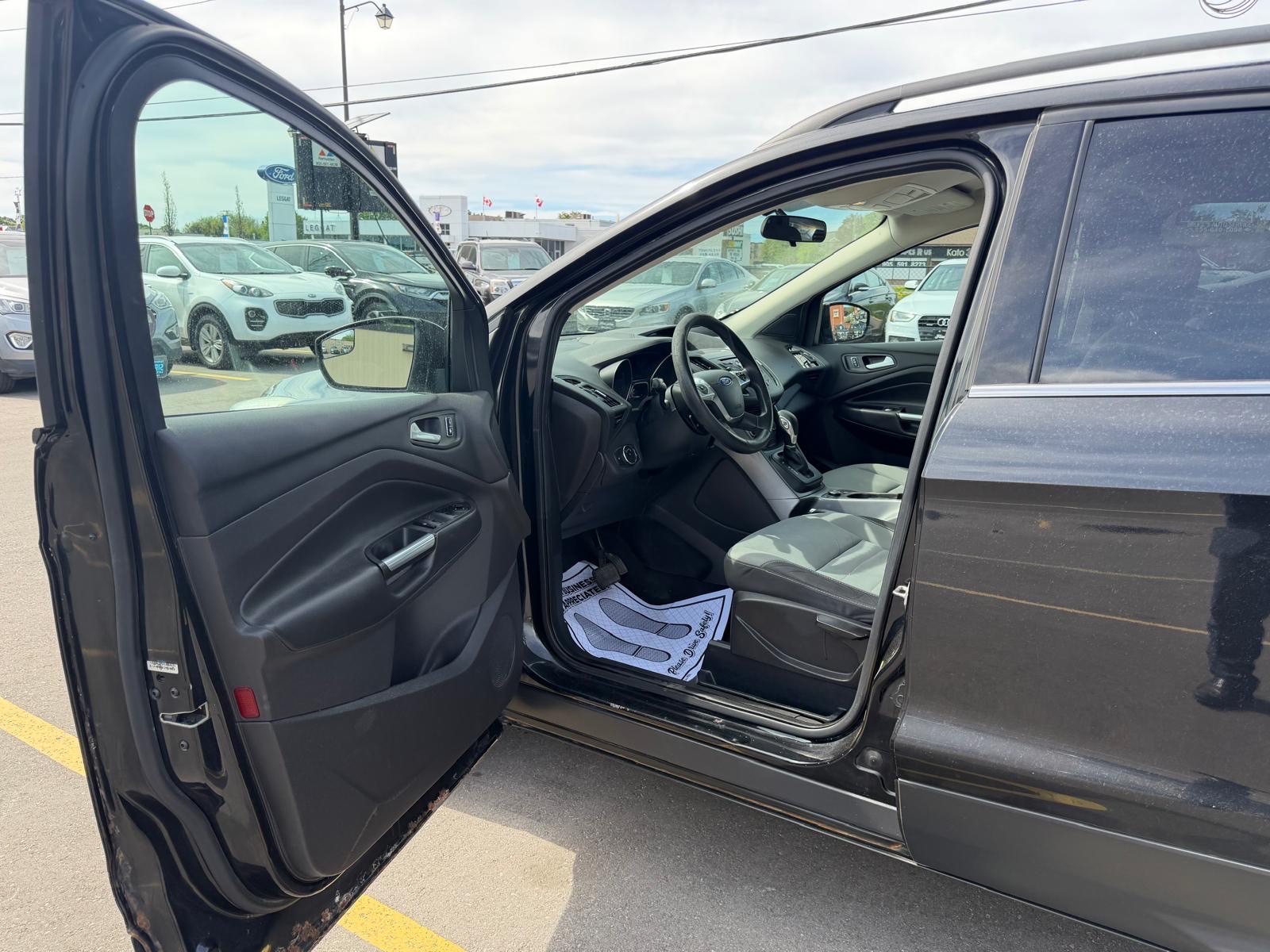 /carage/2015-Ford-Escape-6440336943611253.jpg