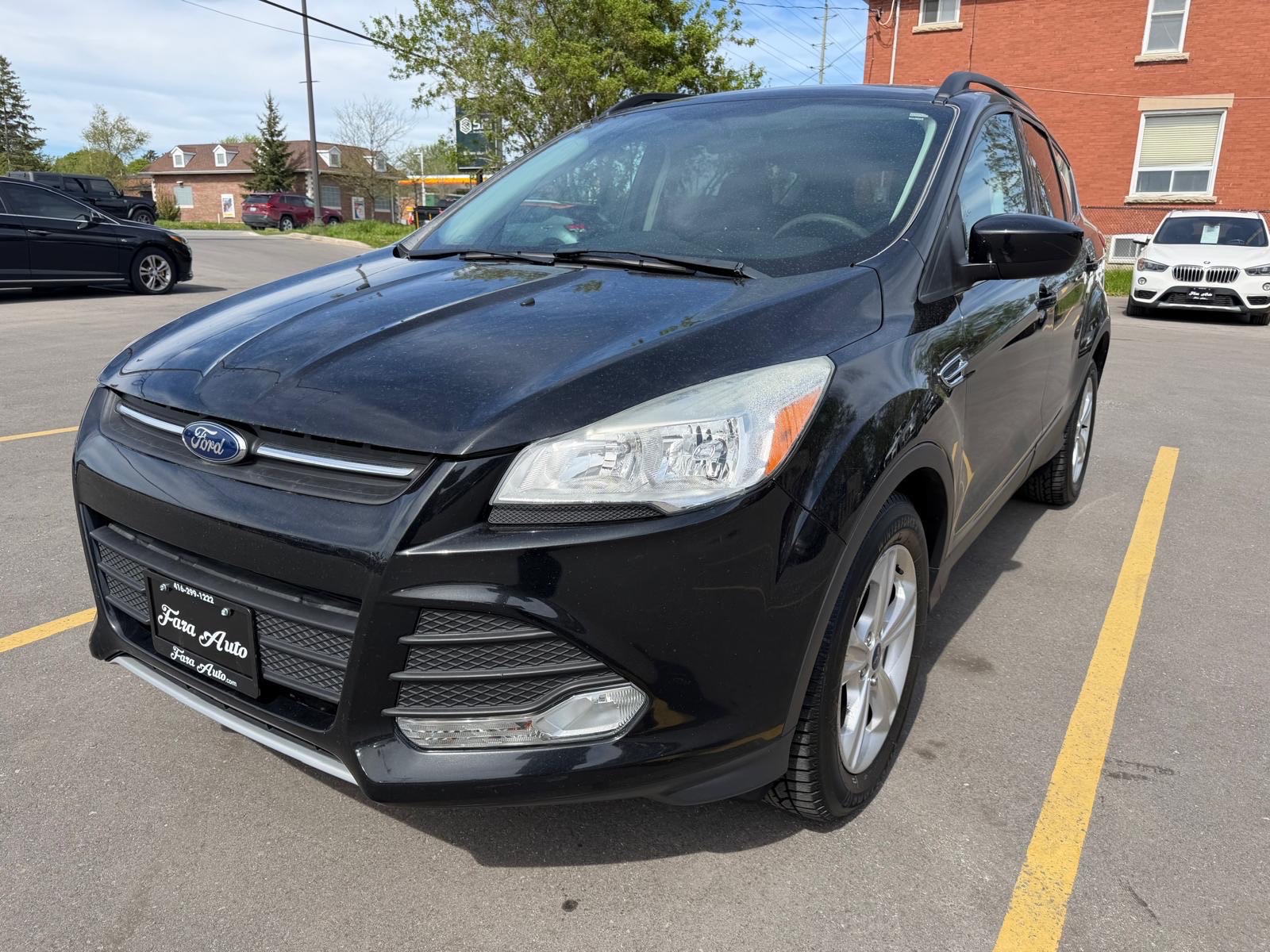 /carage/2015-Ford-Escape-7330423371635479.jpg