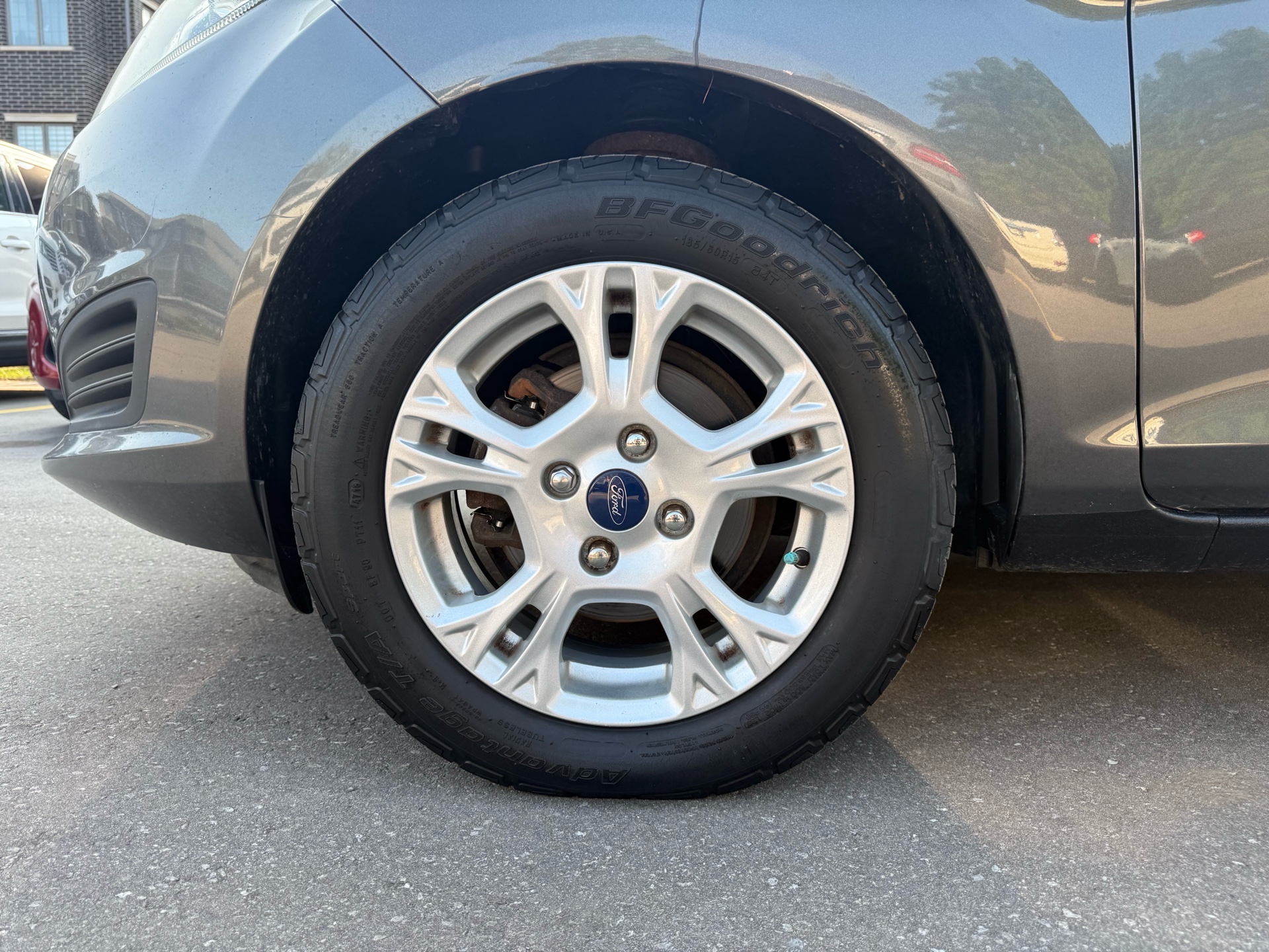 /carage/2015-Ford-Fiesta-21566896738897667.jpg