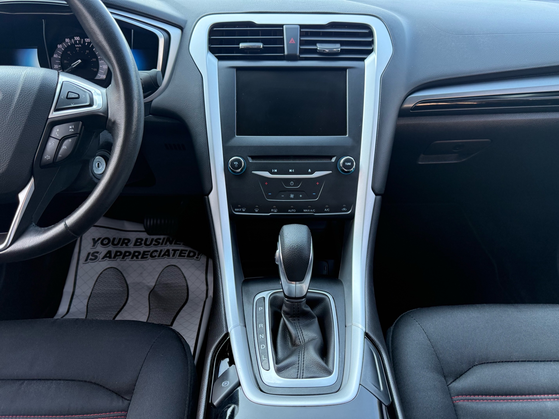 /carage/2015-Ford-Fusion-7909869220653134.jpg